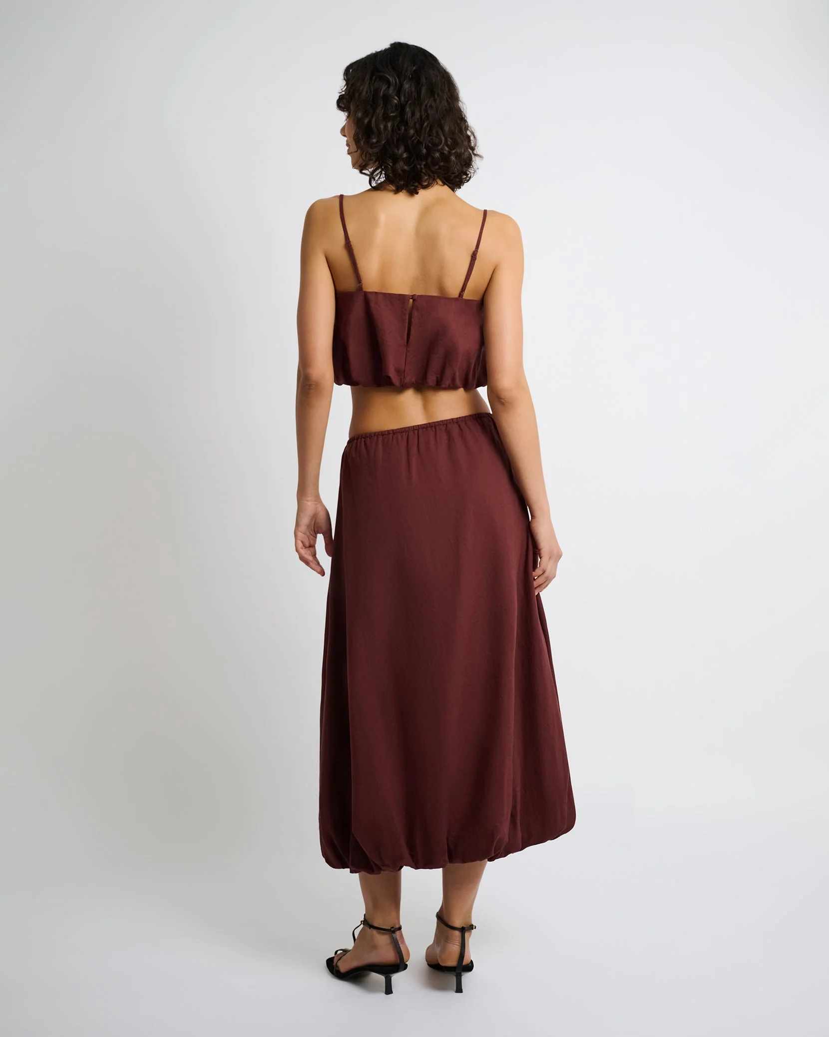 Womens | Air Linen Bubble Maxi Skirt | Rum - Image 5