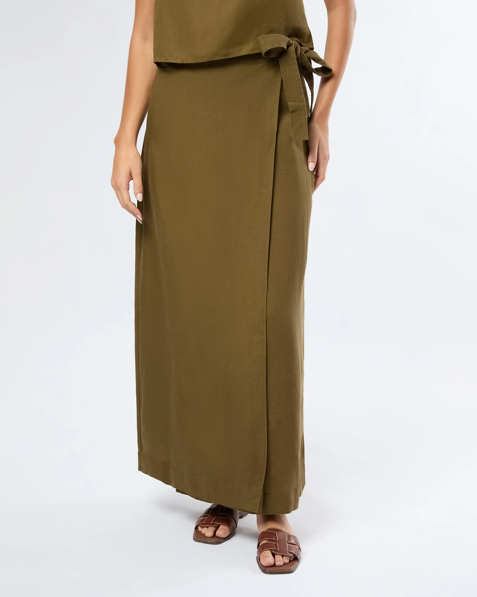 Womens | Air Linen Maxi Wrap Skirt | Olive
