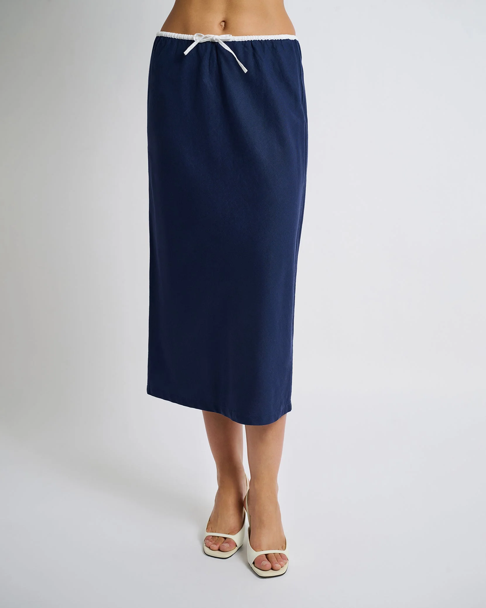 Womens | Air Linen Midi Skirt | Deep Navy/White