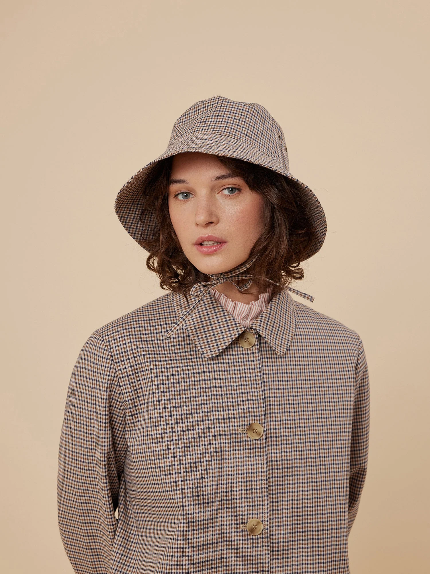Women | Technical Cotton Bucket Hat With Cord | Ecossais Beige