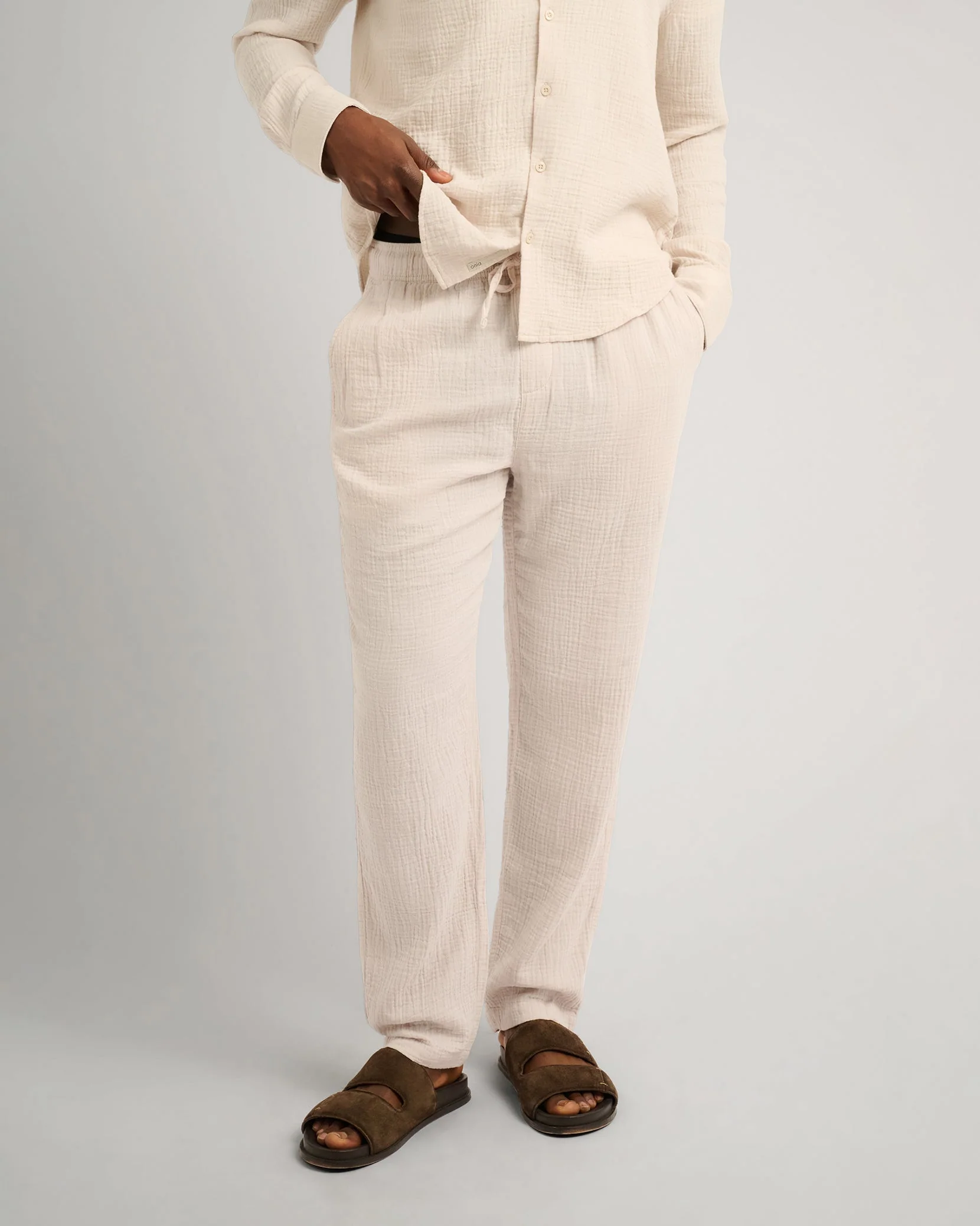 Mens | Cotton Gauze Pull-on Pant | Stone - Image 2