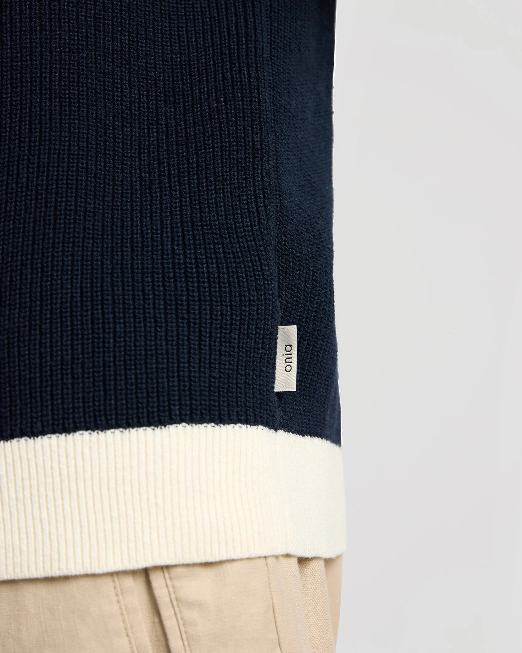Mens | Cotton Linen Knit Polo | Midnight/Egret - Image 5