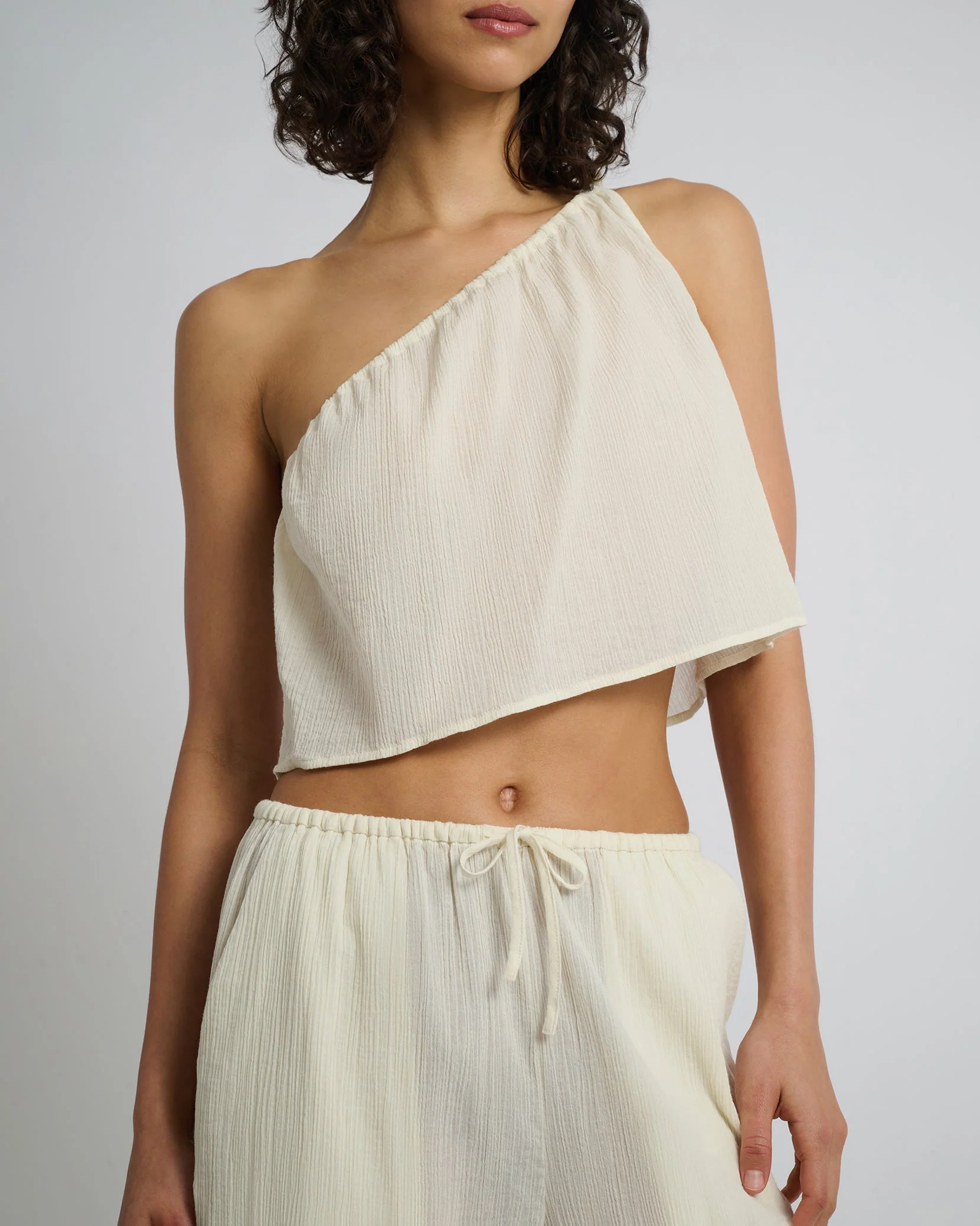 Womens | Crinkle Gauze One-shoulder Top | Egret