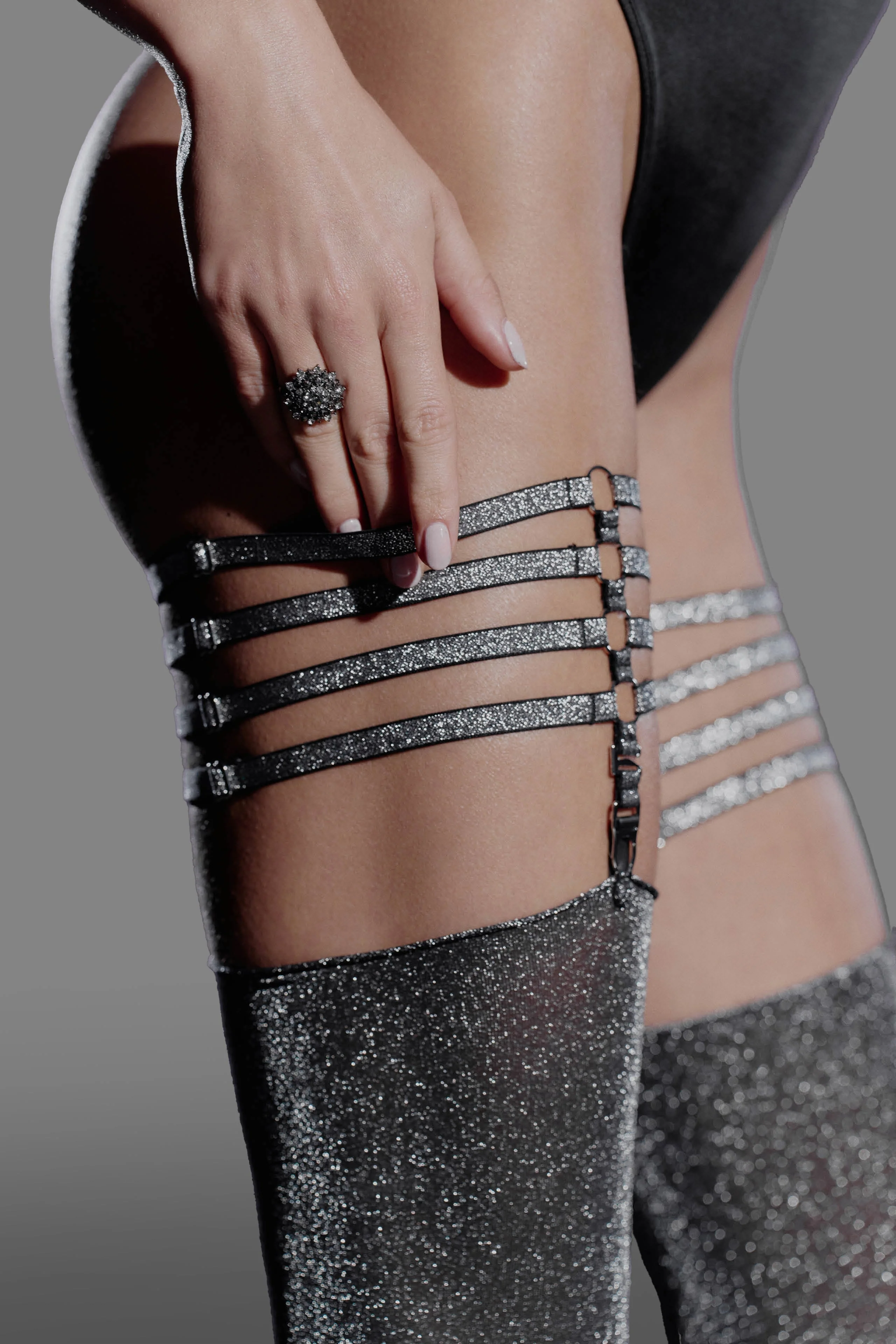 Garters - 24 Secret Days | Black - Image 3