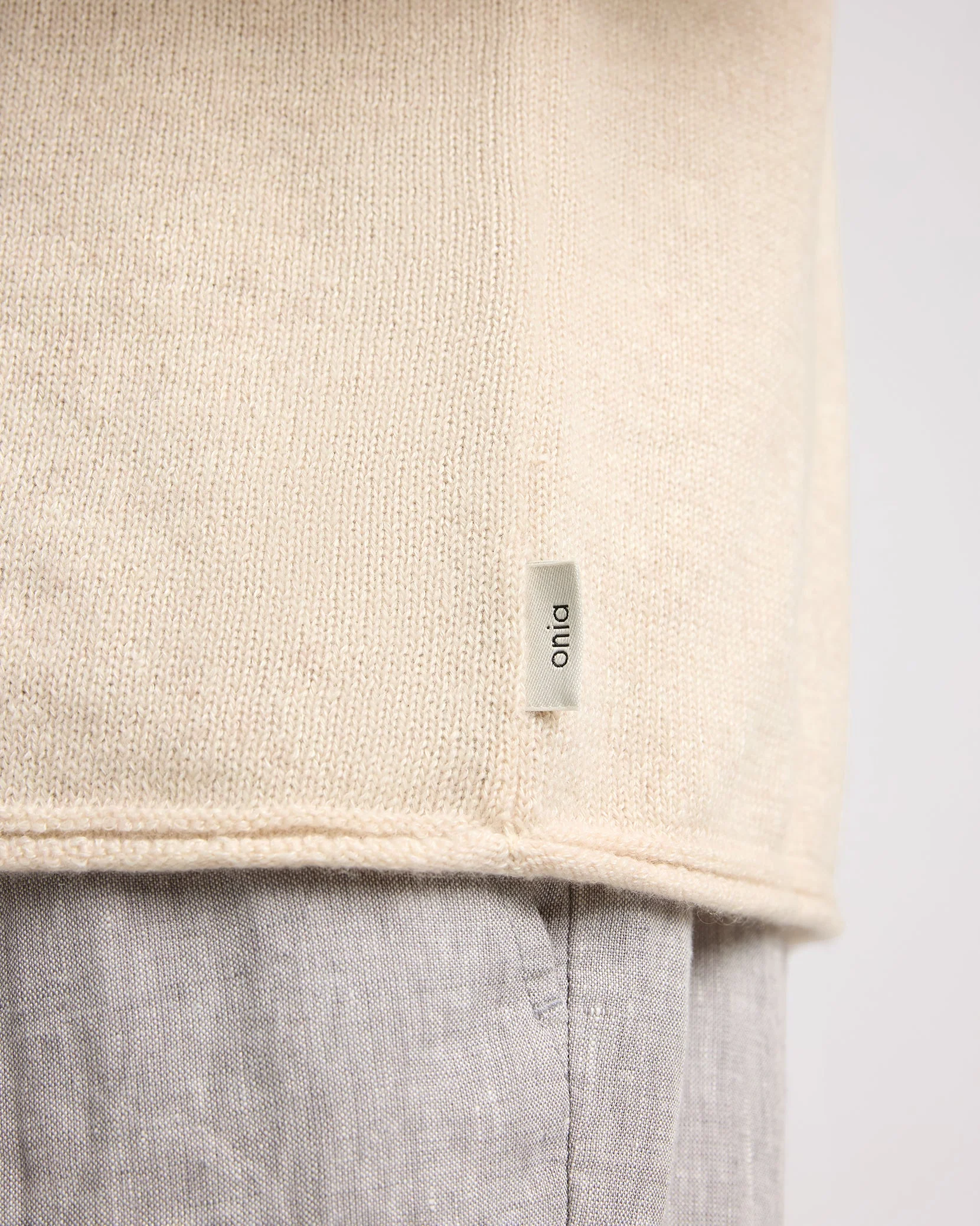 Mens | Linen Cashmere Rollneck Sweater | Natural Melange - Image 6