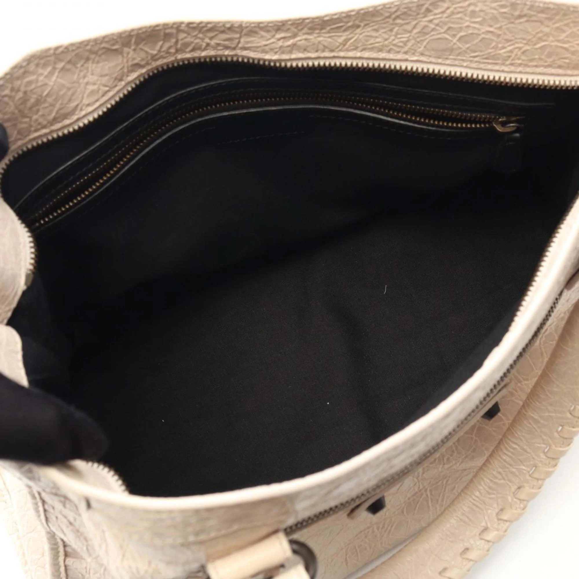 Balenciaga | Pre-Owned Medium Lambskin Le City Satchel | Beige - Image 3