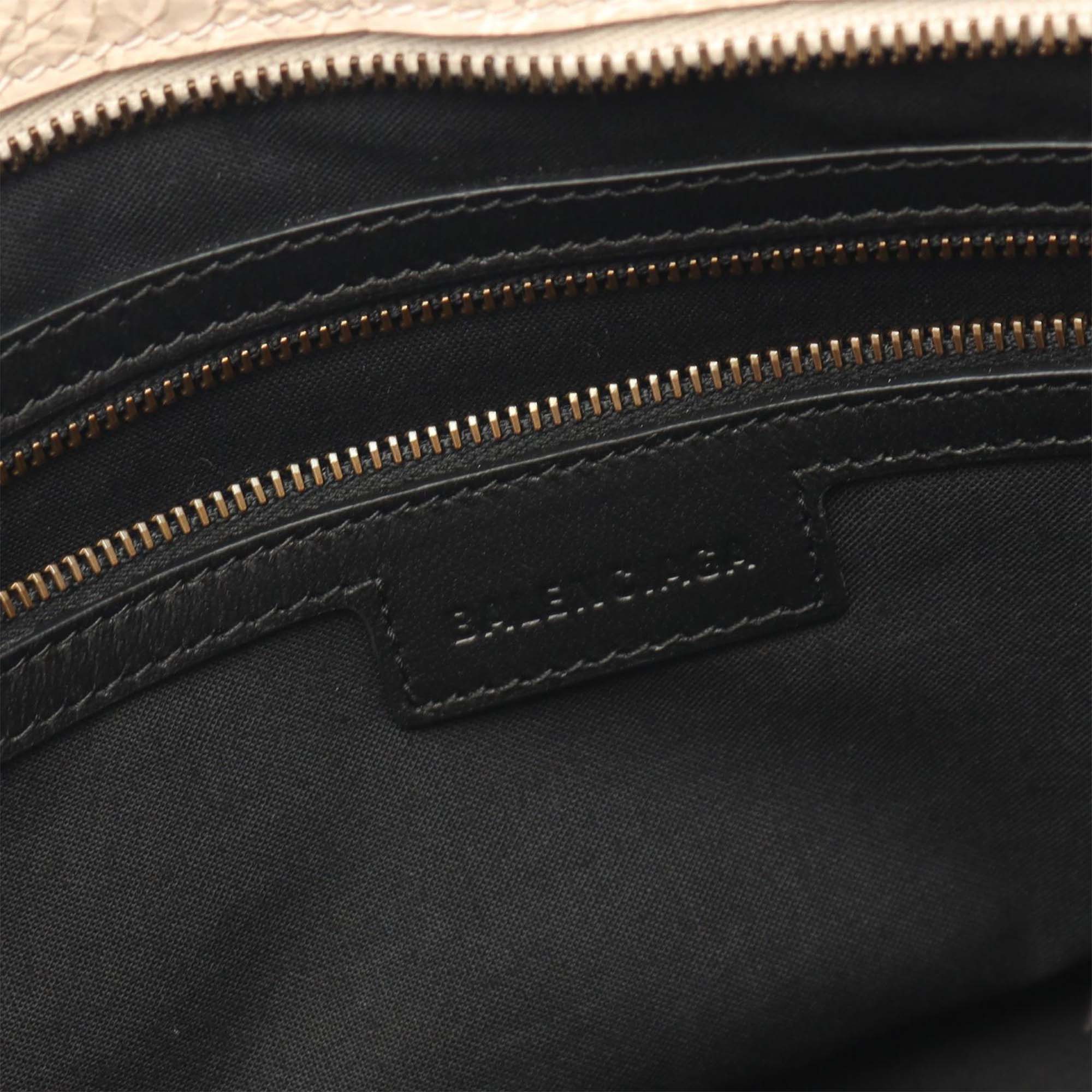 Balenciaga | Pre-Owned Medium Lambskin Le City Satchel | Beige - Image 4