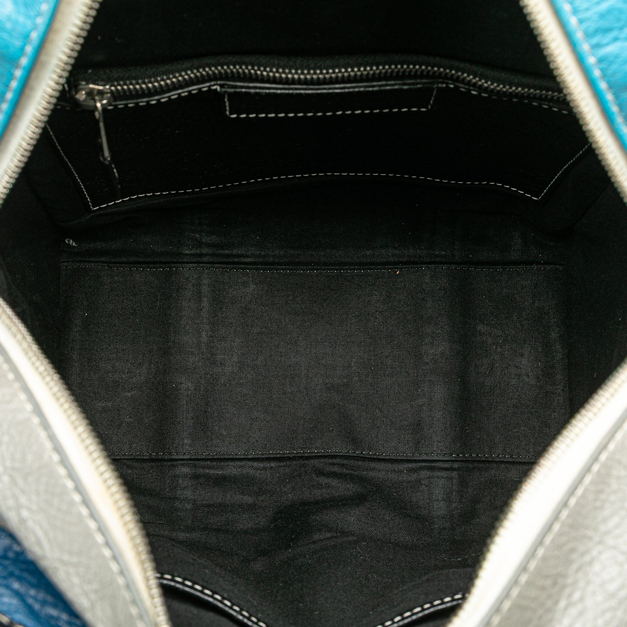 Balenciaga | Pre-Owned S Lambskin Bazar Shopper Satchel | Blue/Aqua - Image 9