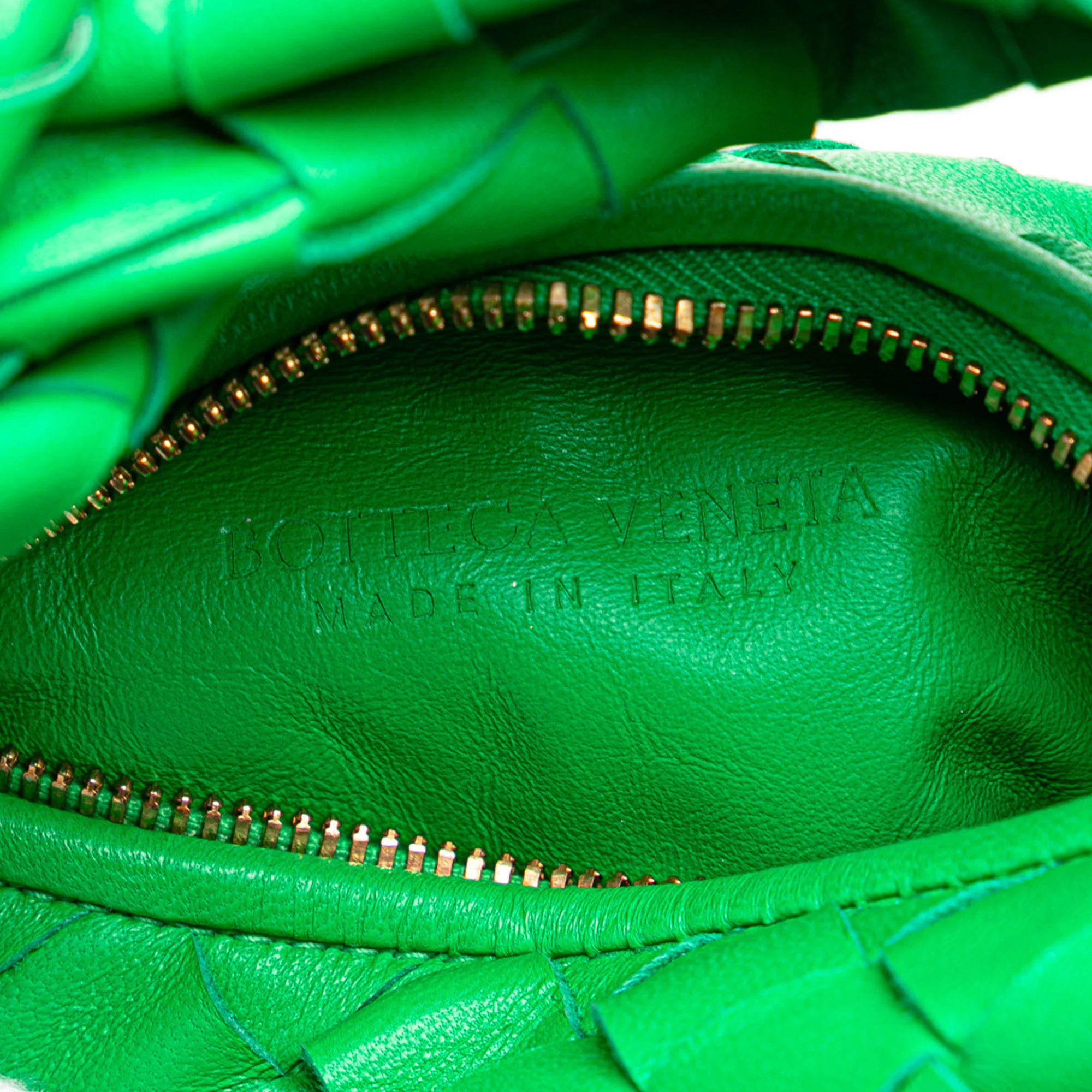 Bottega Veneta | Pre-Owned Candy Nappa Intrecciato Jodie | Green - Image 5