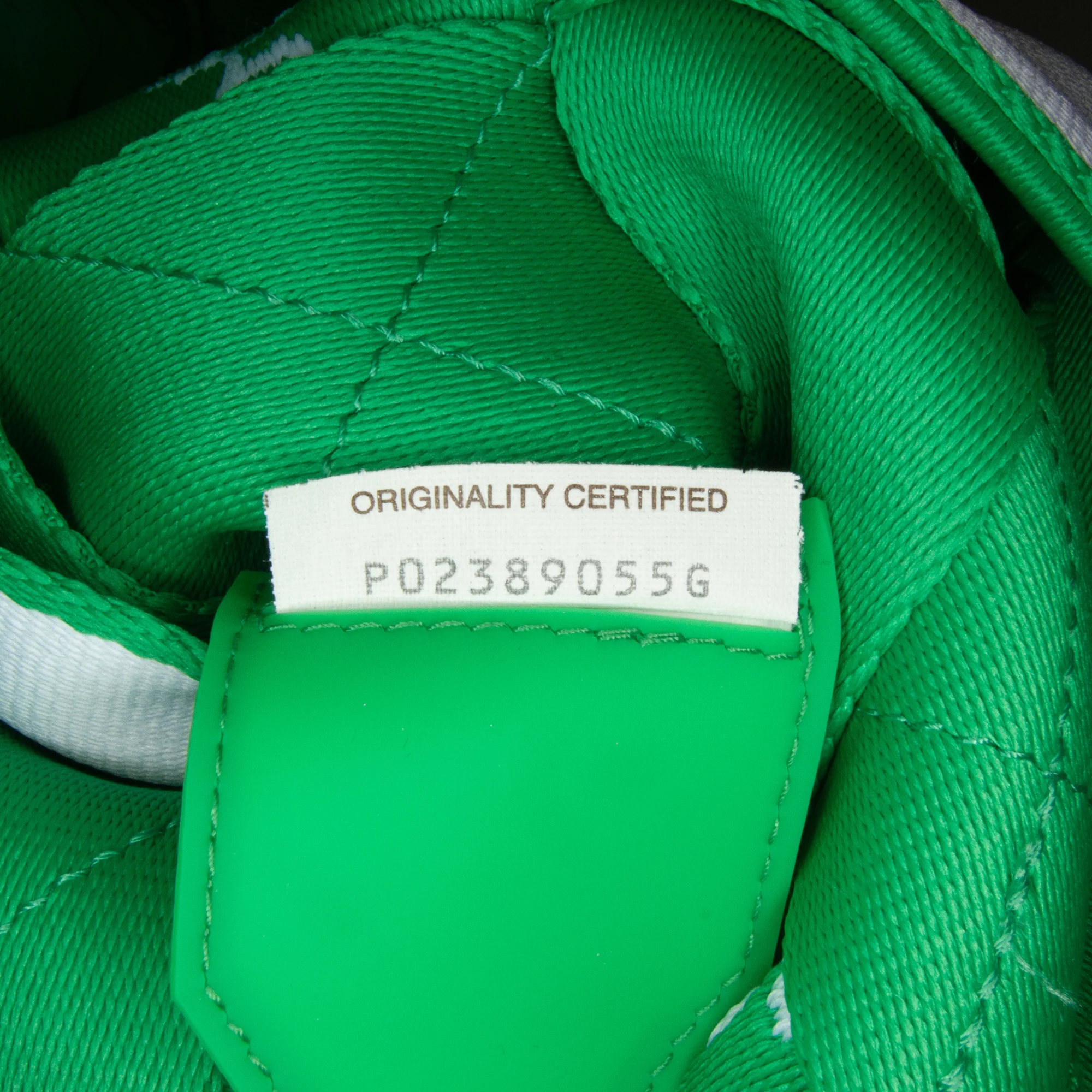 Bottega Veneta | Pre-Owned Canvas Intrecciato Webbing Cassette Crossbody | White - Image 12