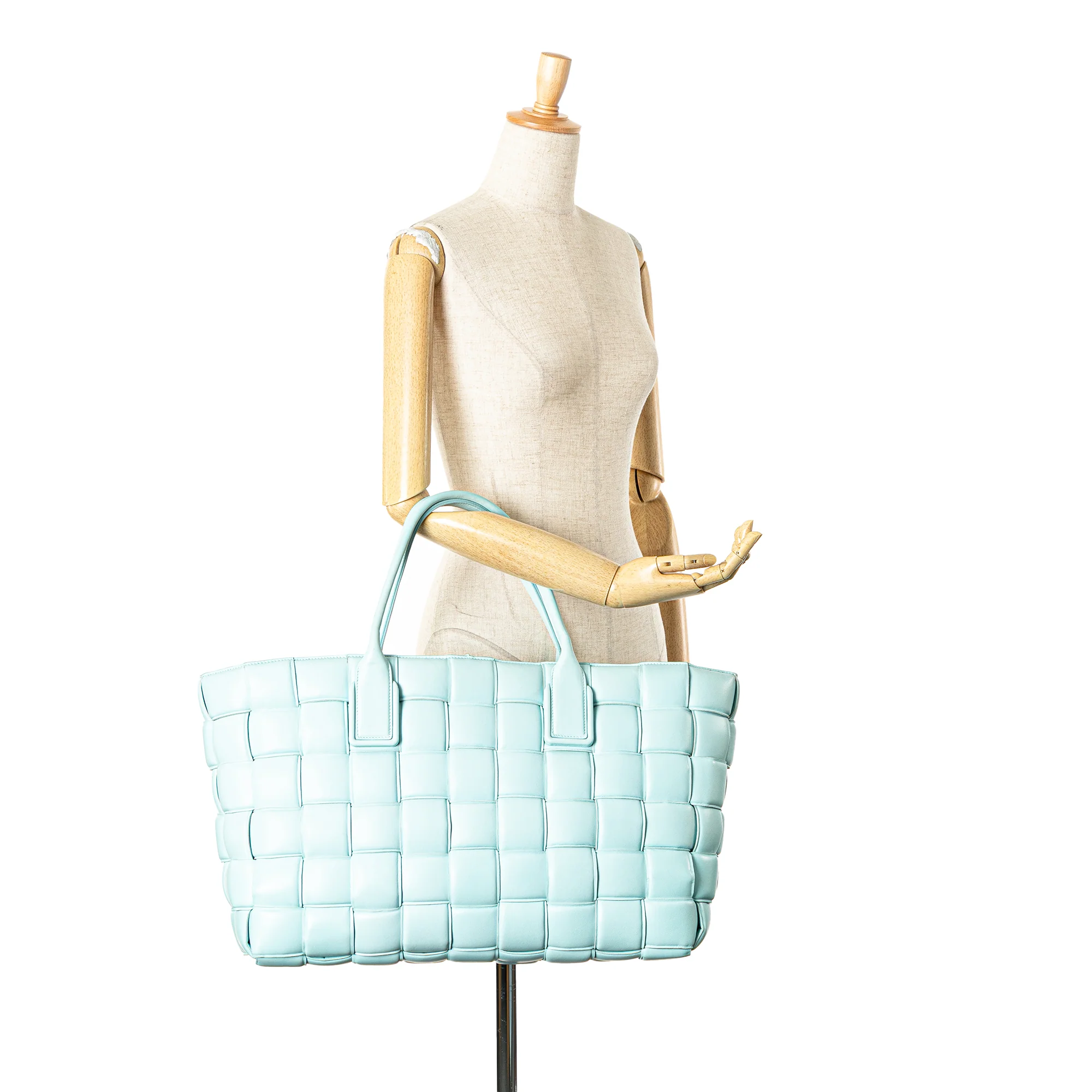 Bottega Veneta | Pre-Owned Large Lambskin Intreccio Padded Tote | Blue/Light Blue - Image 4