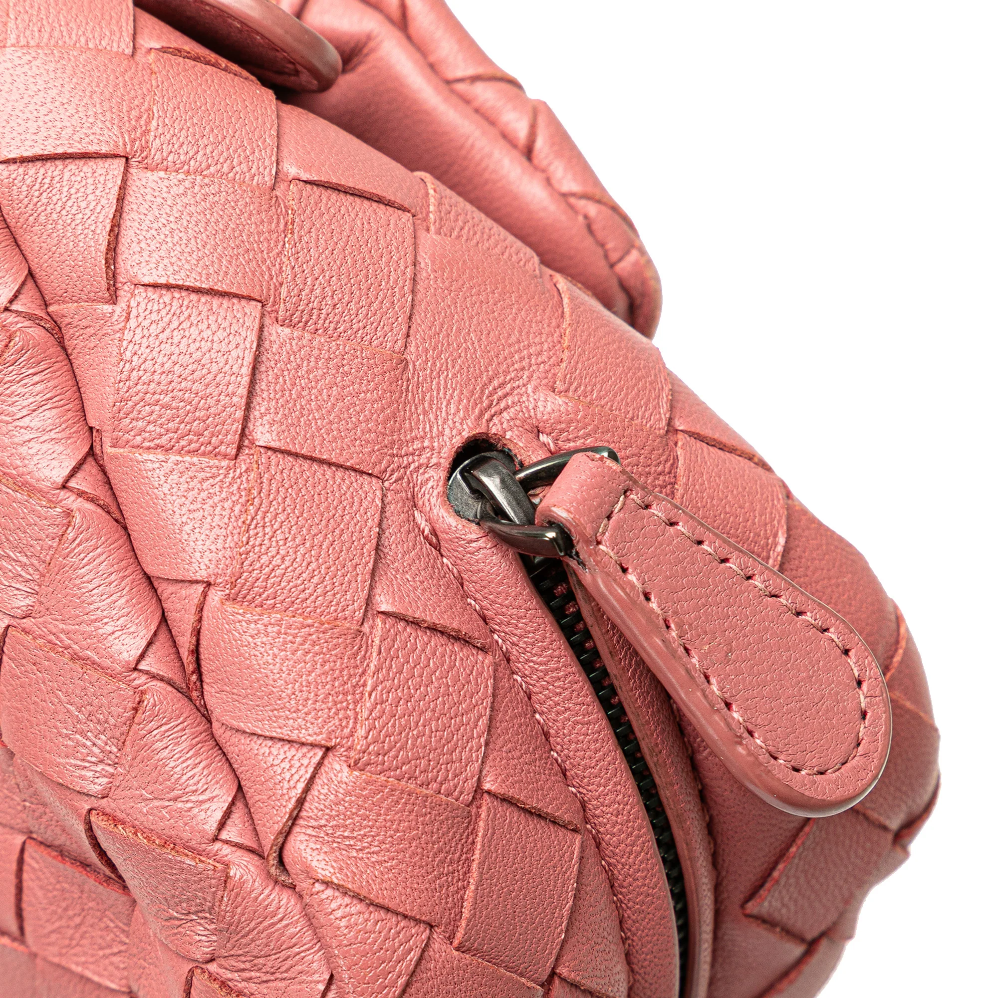 Bottega Veneta | Pre-Owned Mini Nappa Intrecciato Expandable Chain Crossbody | Pink - Image 2