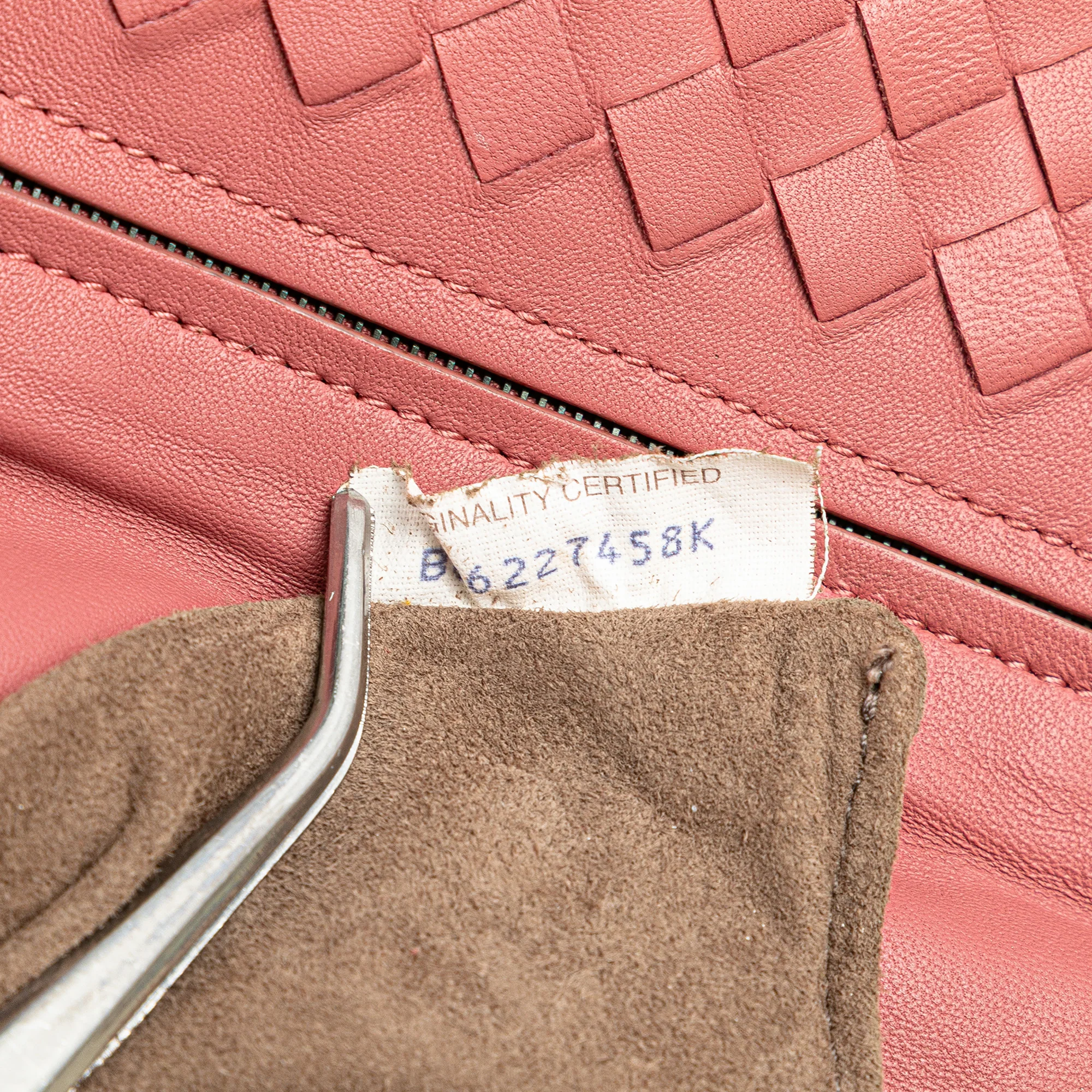 Bottega Veneta | Pre-Owned Mini Nappa Intrecciato Expandable Chain Crossbody | Pink - Image 8