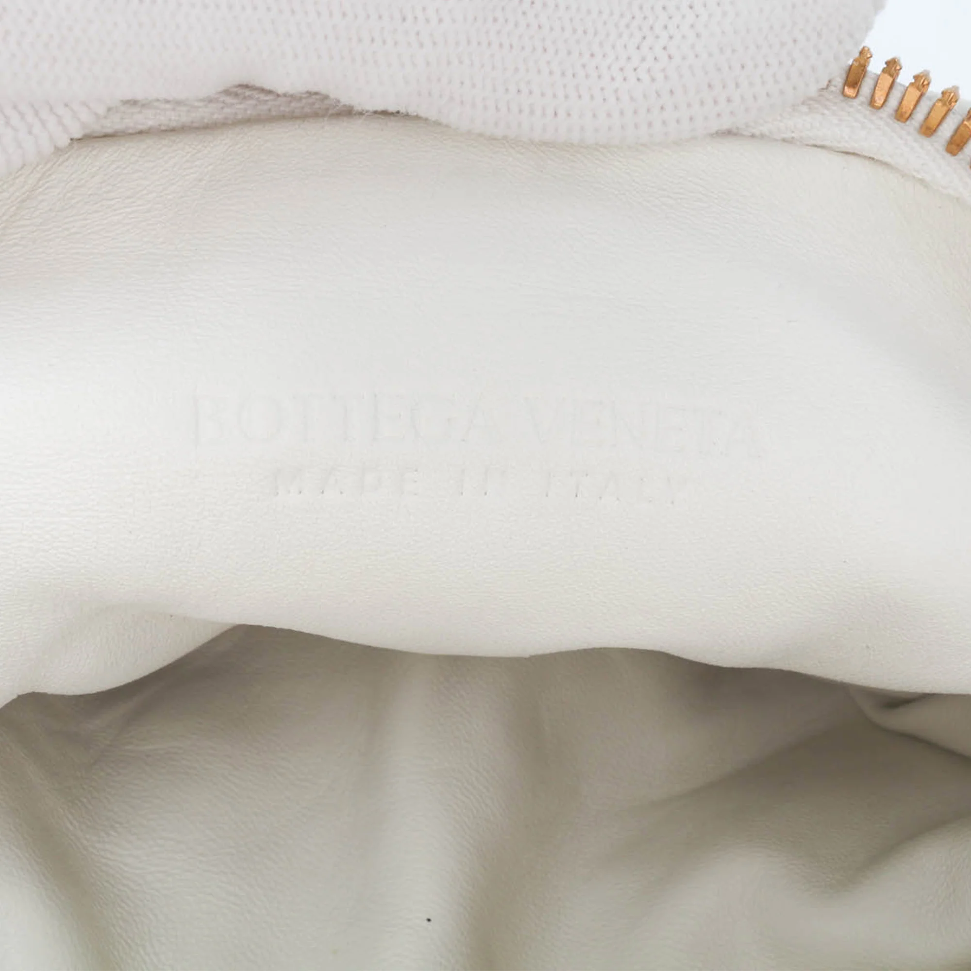 Bottega Veneta | Pre-Owned Mini Nappa Puffy Jodie | White/Pearl - Image 6