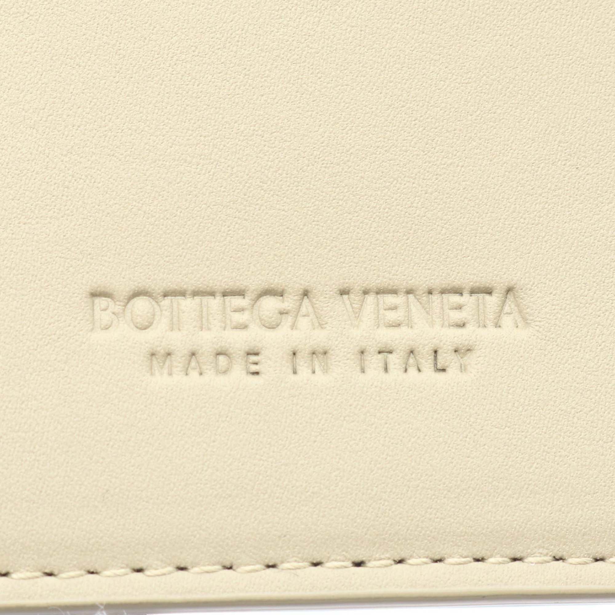 Bottega Veneta | Pre-Owned Nappa Intrecciato Card Holder | Beige - Image 4