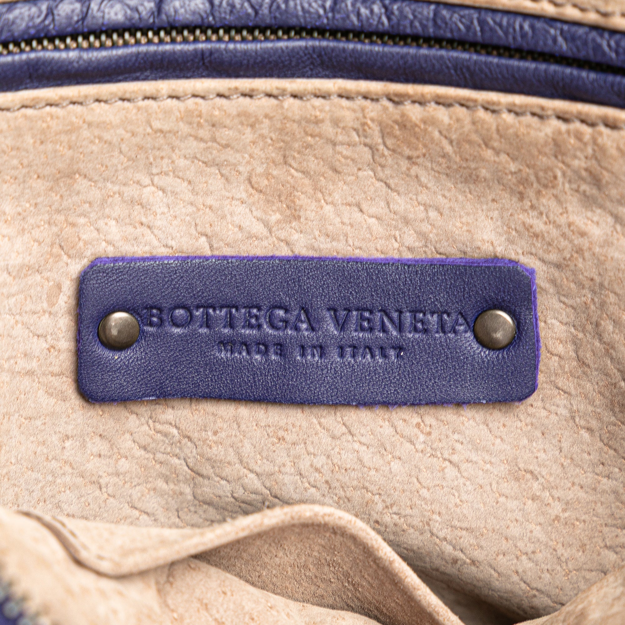 Bottega Veneta | Pre-Owned Nappa Intrecciato Nodini Crossbody | Blue/Midnight Blue - Image 6