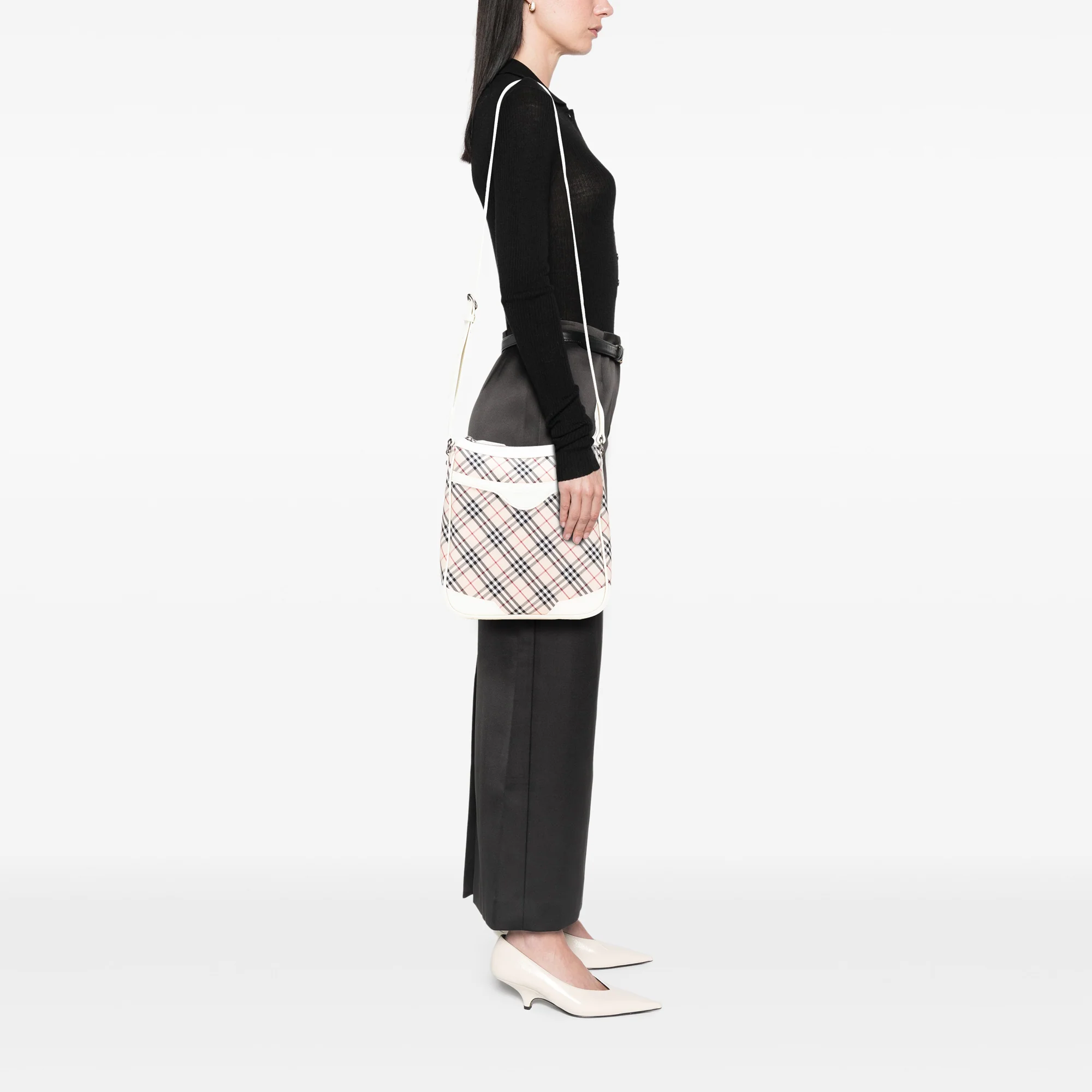 Burberry | Pre-Owned Nova Check Canvas Crossbody | Beige - Image 3