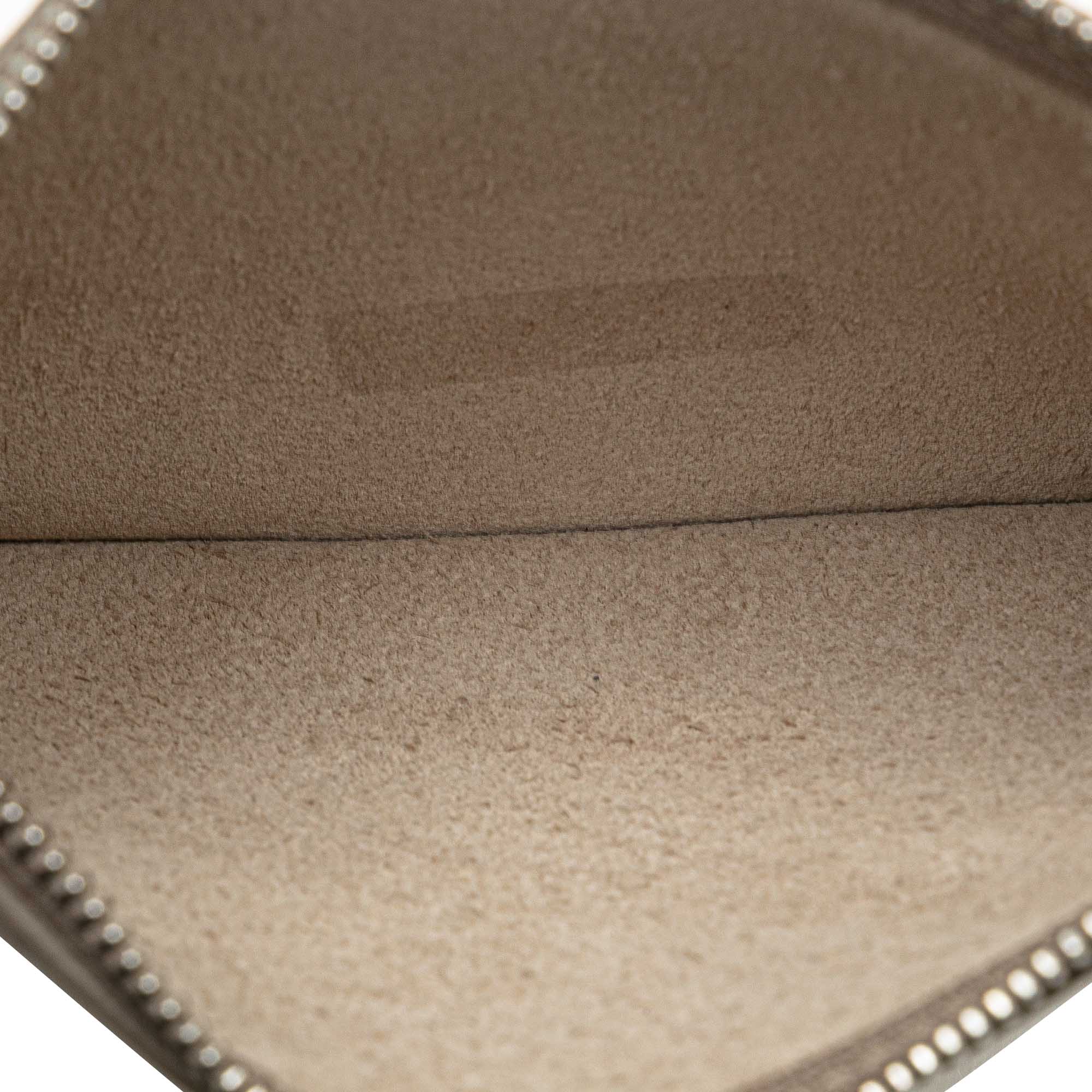 Celine | Pre-Owned Leather Big Bag Bucket - II | Beige - Image 7