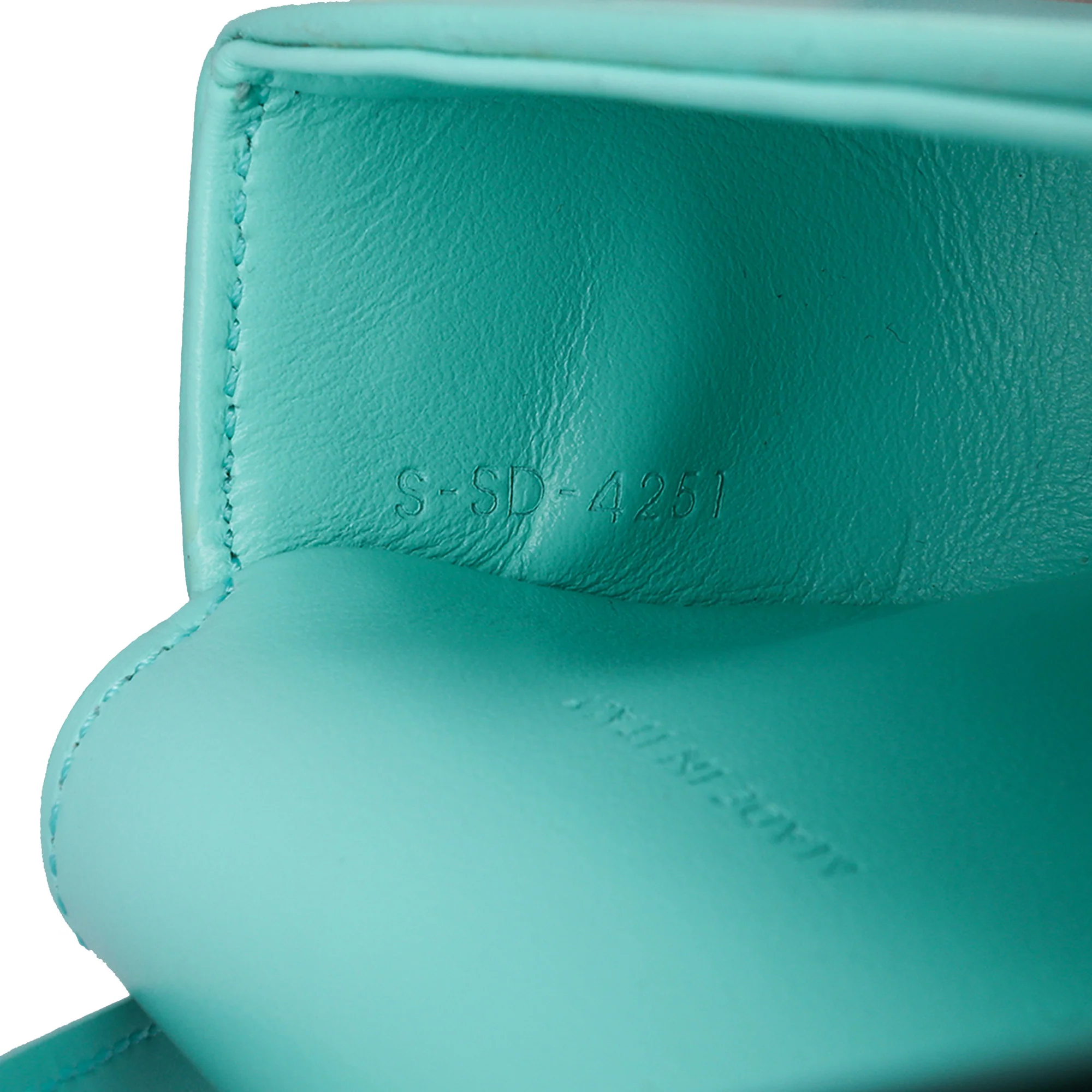 Celine | Pre-Owned Leather Triomphe AirPods Case with Strap | Blue/Turquoise - Image 6
