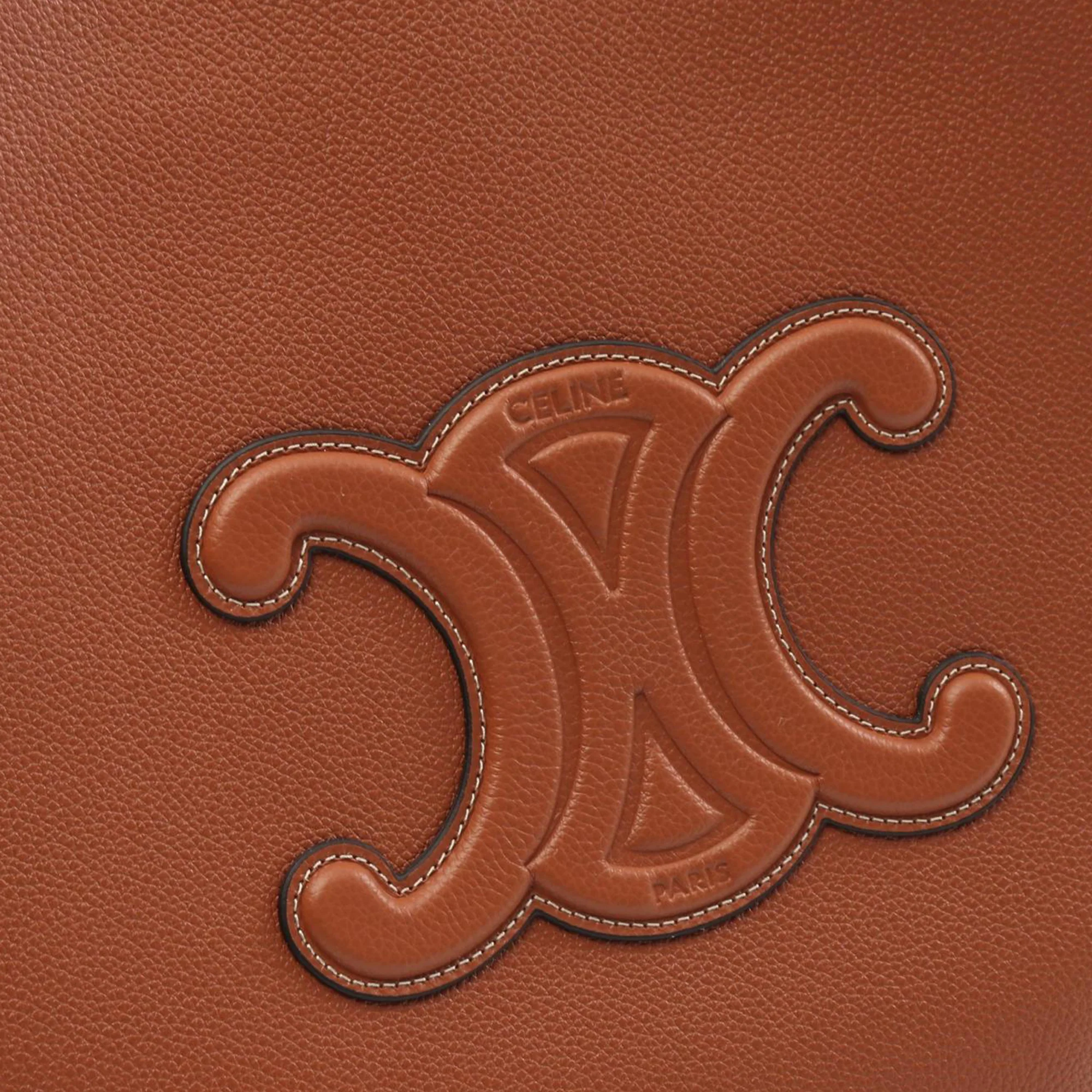 Celine | Pre-Owned Medium Grained Calfskin Cuir Triomphe Cabas Anais Tote | Brown - Image 5