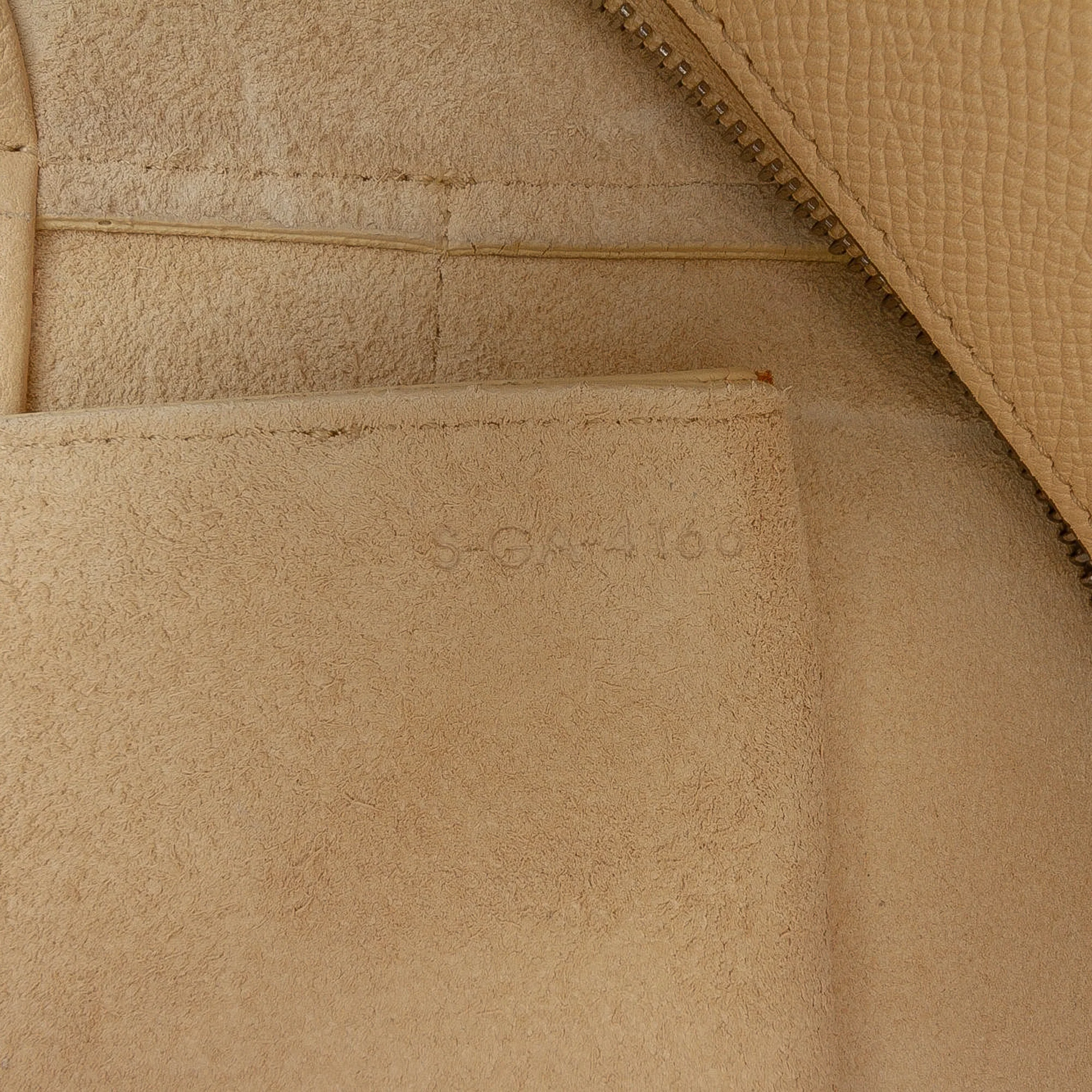 Celine | Pre-Owned Mini Leather Belt Bag Satchel | Beige - Image 11