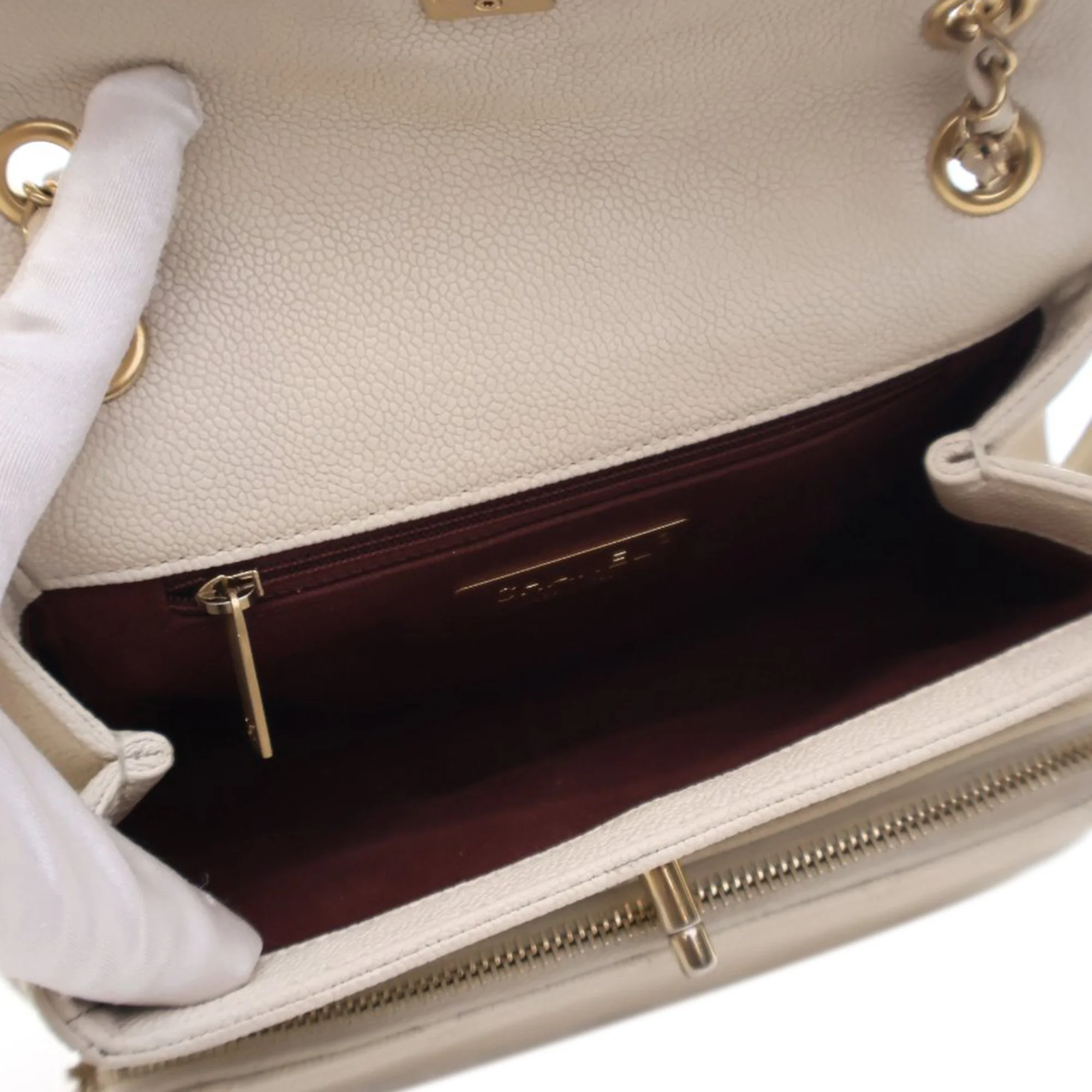 Chanel | Pre-Owned Caviar Business Affinity Messenger Flap | White/Ivory - Image 5
