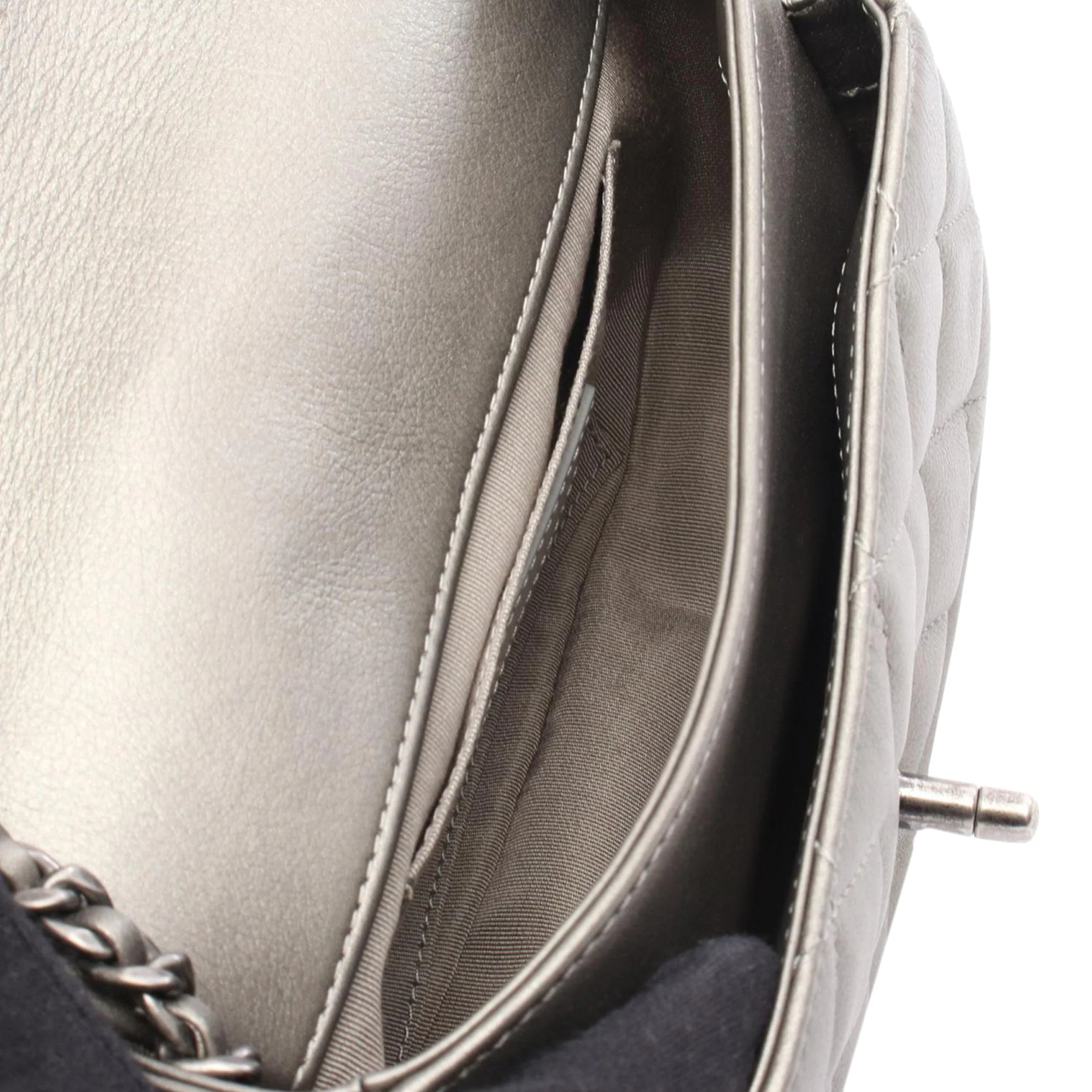 Chanel | Pre-Owned CC Quilted Lambskin Casual Pocket Flap Bag | Gold - Image 3