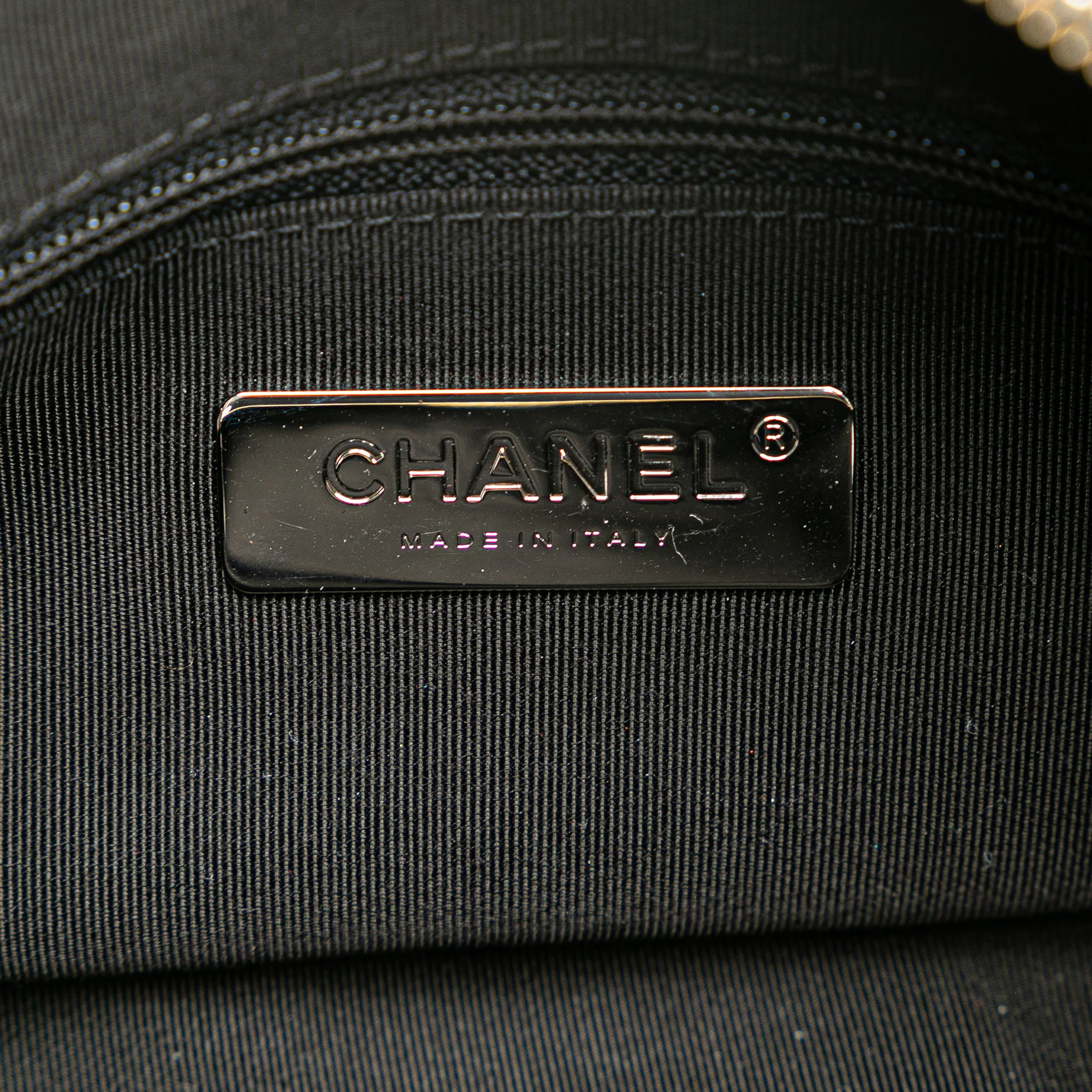 Chanel | Pre-Owned CC Quilted Lambskin Chain Camera Bag | Black - Image 5