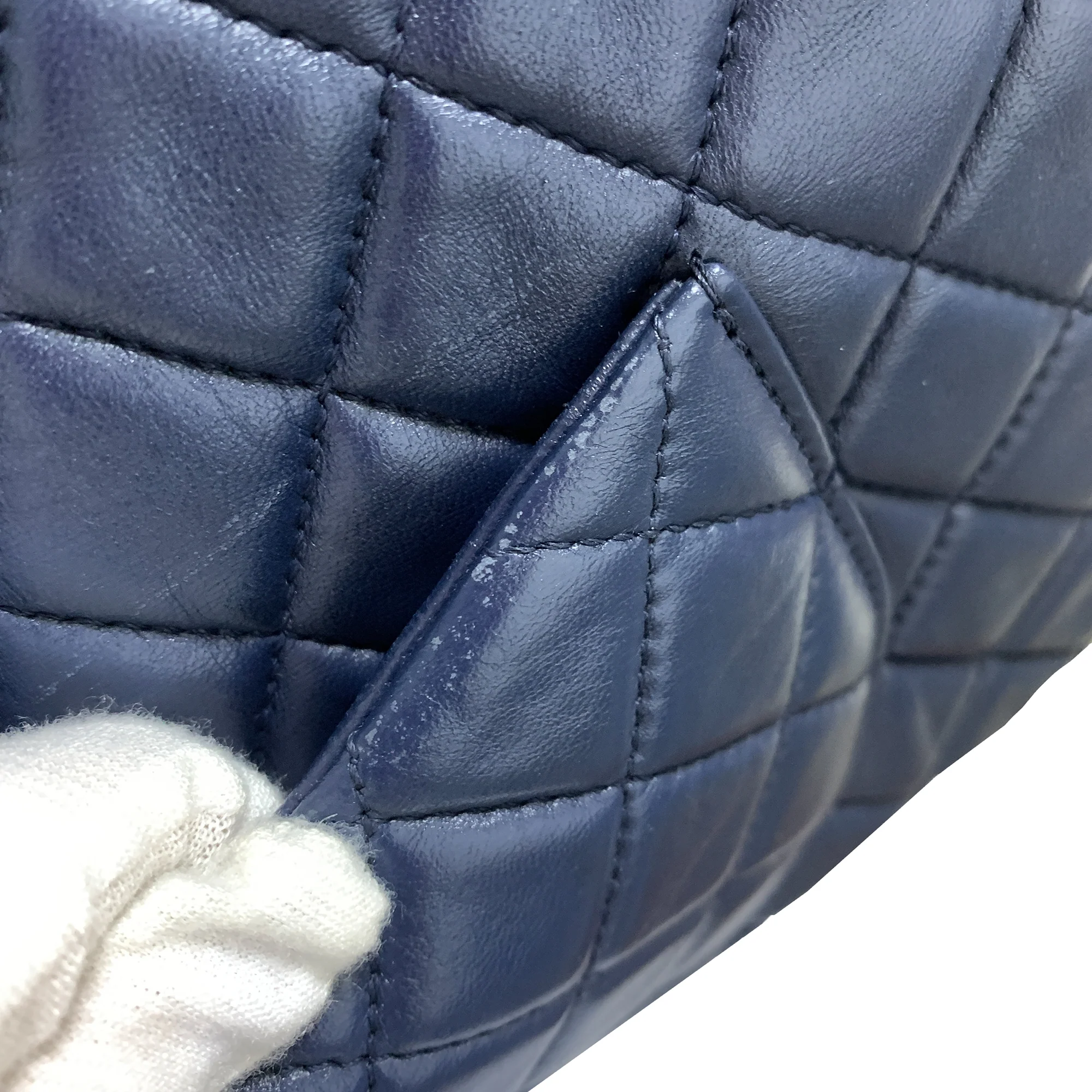 Chanel | Pre-Owned CC Quilted Lambskin Double Flap | Blue/Navy - Image 16