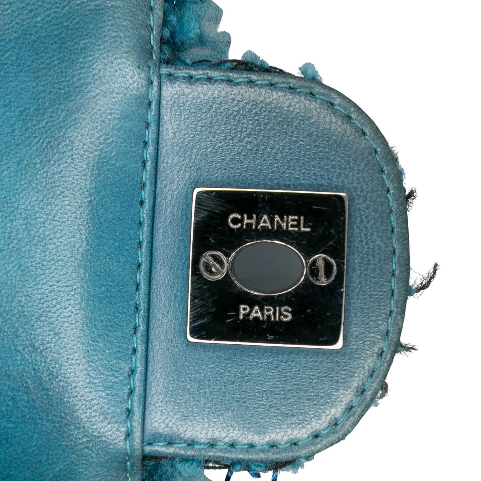 Chanel | Pre-Owned CC Tweed East West Flap | Blue/Peacock - Image 10