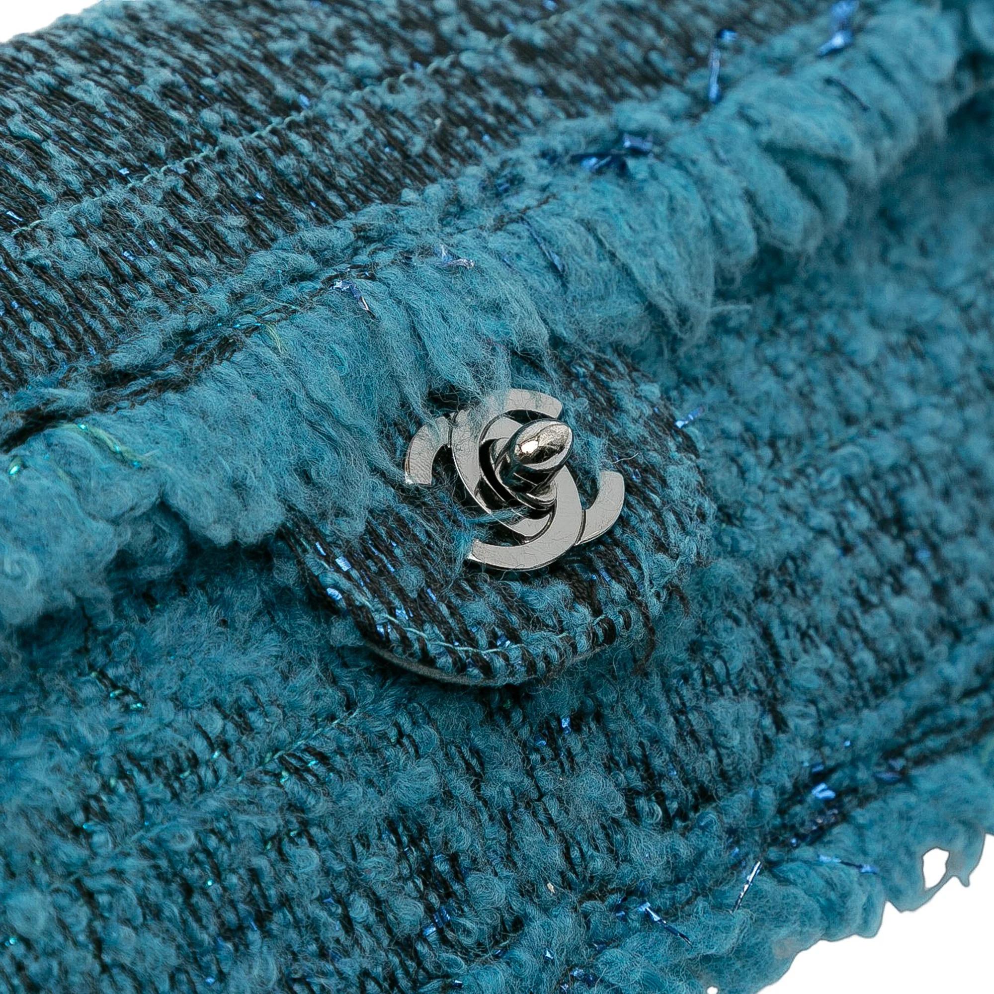 Chanel | Pre-Owned CC Tweed East West Flap | Blue/Peacock - Image 12