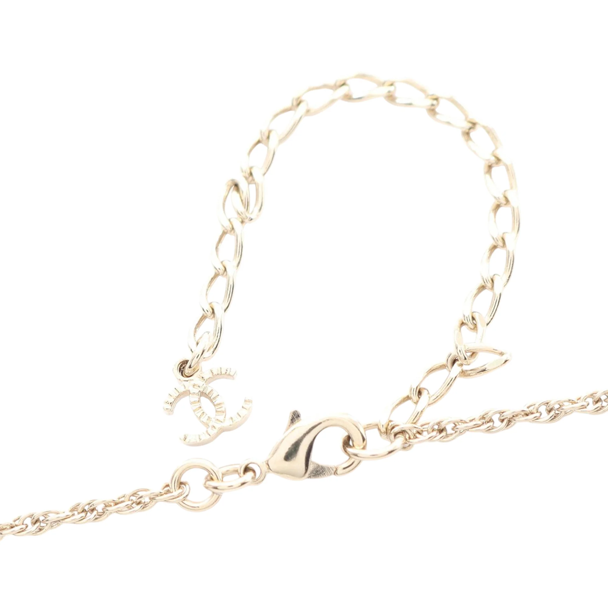 Chanel | Pre-Owned Gold Plated CC Rhinestone Coco Star Pendant Necklace | Gold - Image 4