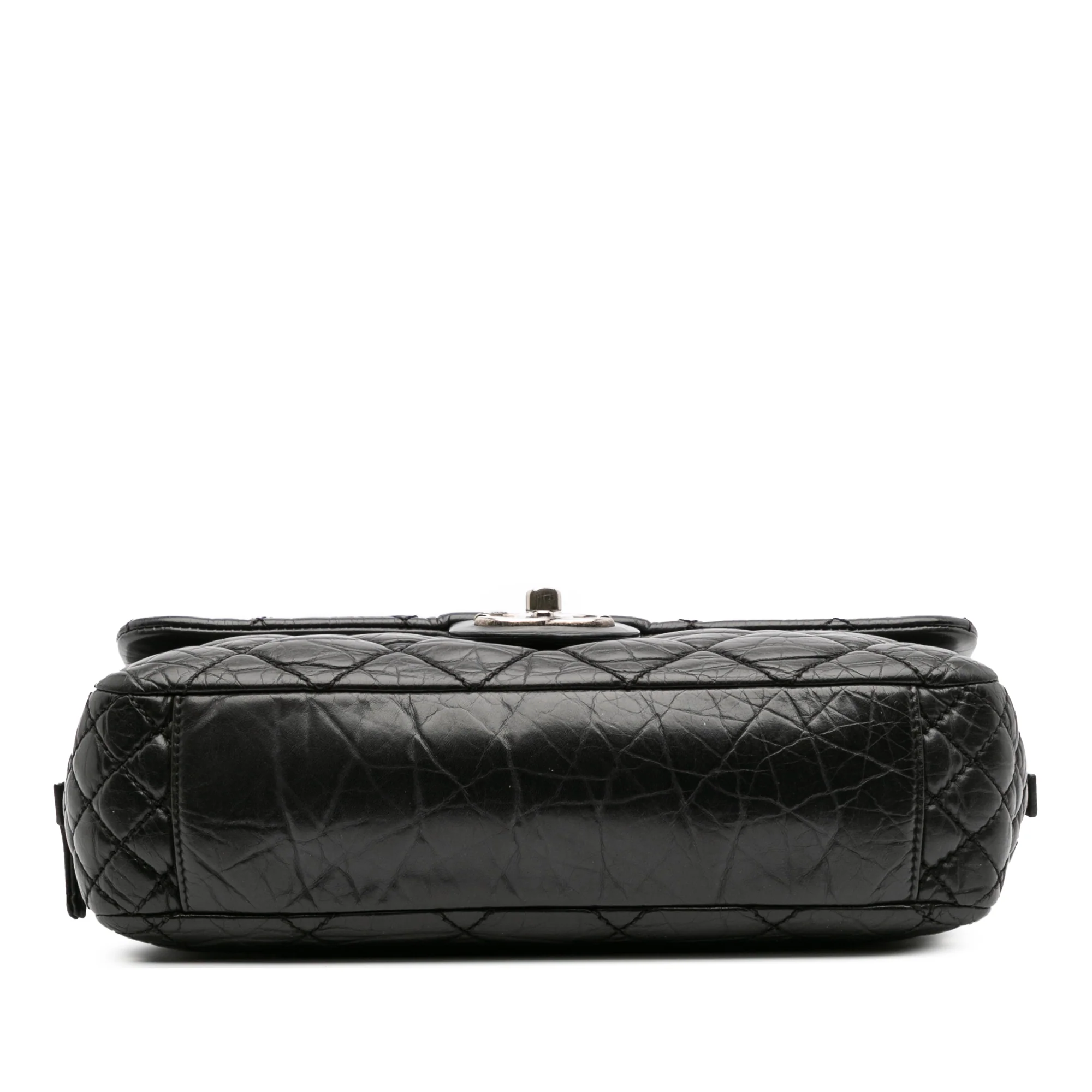 Chanel | Pre-Owned Jumbo Quilted Aged Calfskin Portobello Flap | Black - Image 3