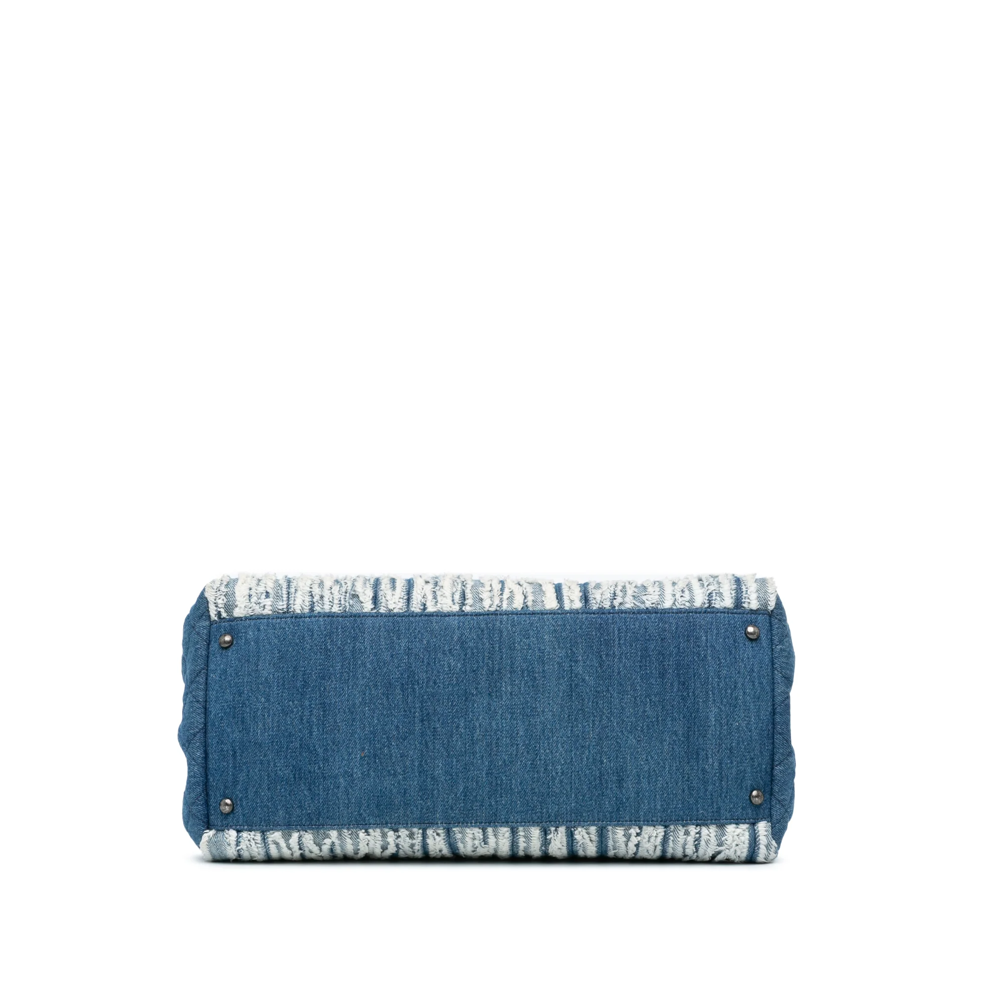 Chanel | Pre-Owned Large Fringed Denim Shopping Tote | Blue/BrownBrownBrownBrownBrown - Image 3