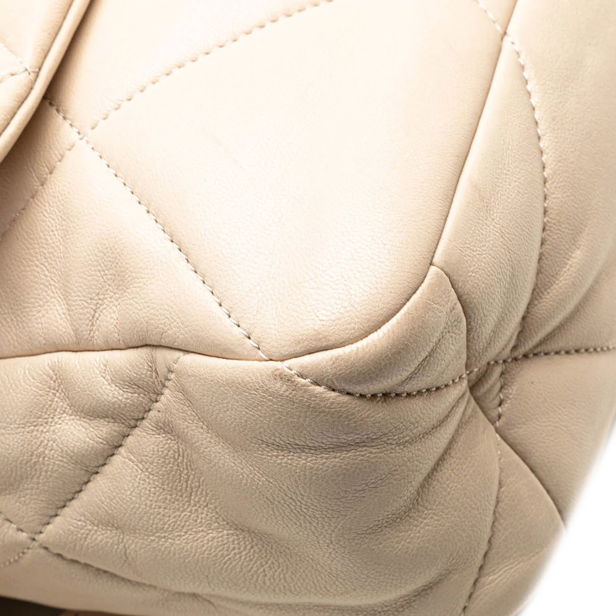 Chanel | Pre-Owned Large Lambskin 19 Flap | Beige - Image 2