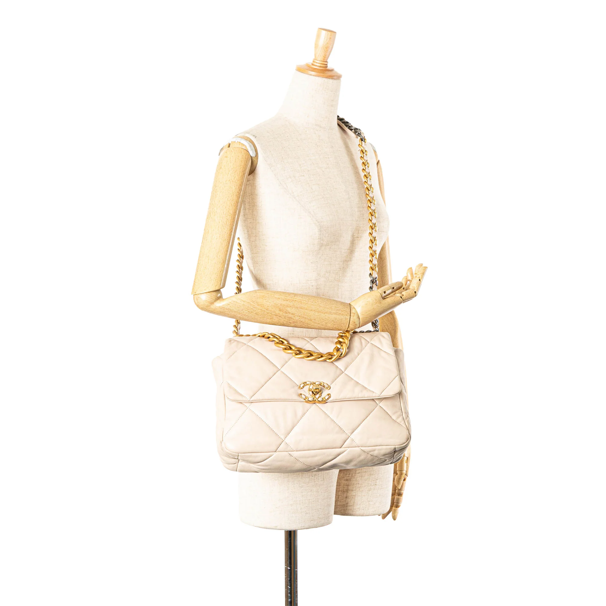 Chanel | Pre-Owned Large Lambskin 19 Flap | Beige - Image 4