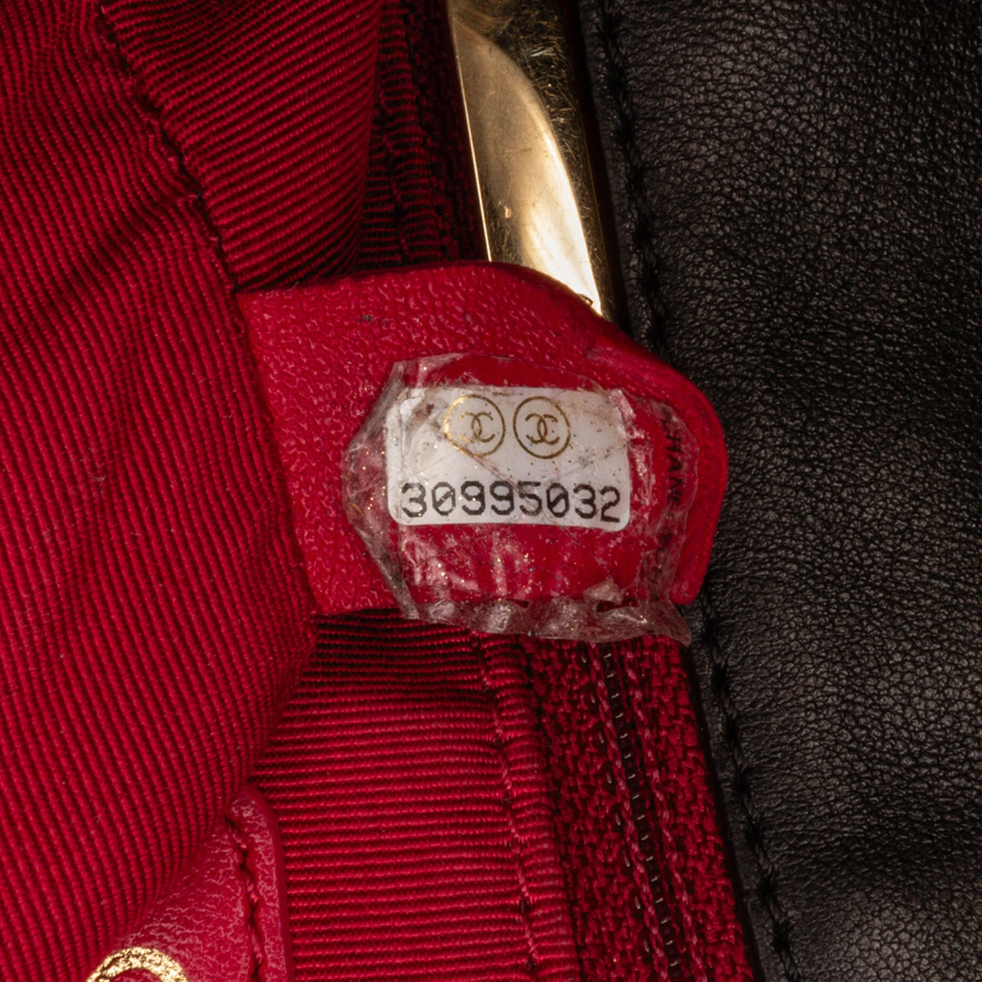 Chanel | Pre-Owned Large Lambskin Twist Chain Enamel CC Flap | Black - Image 10