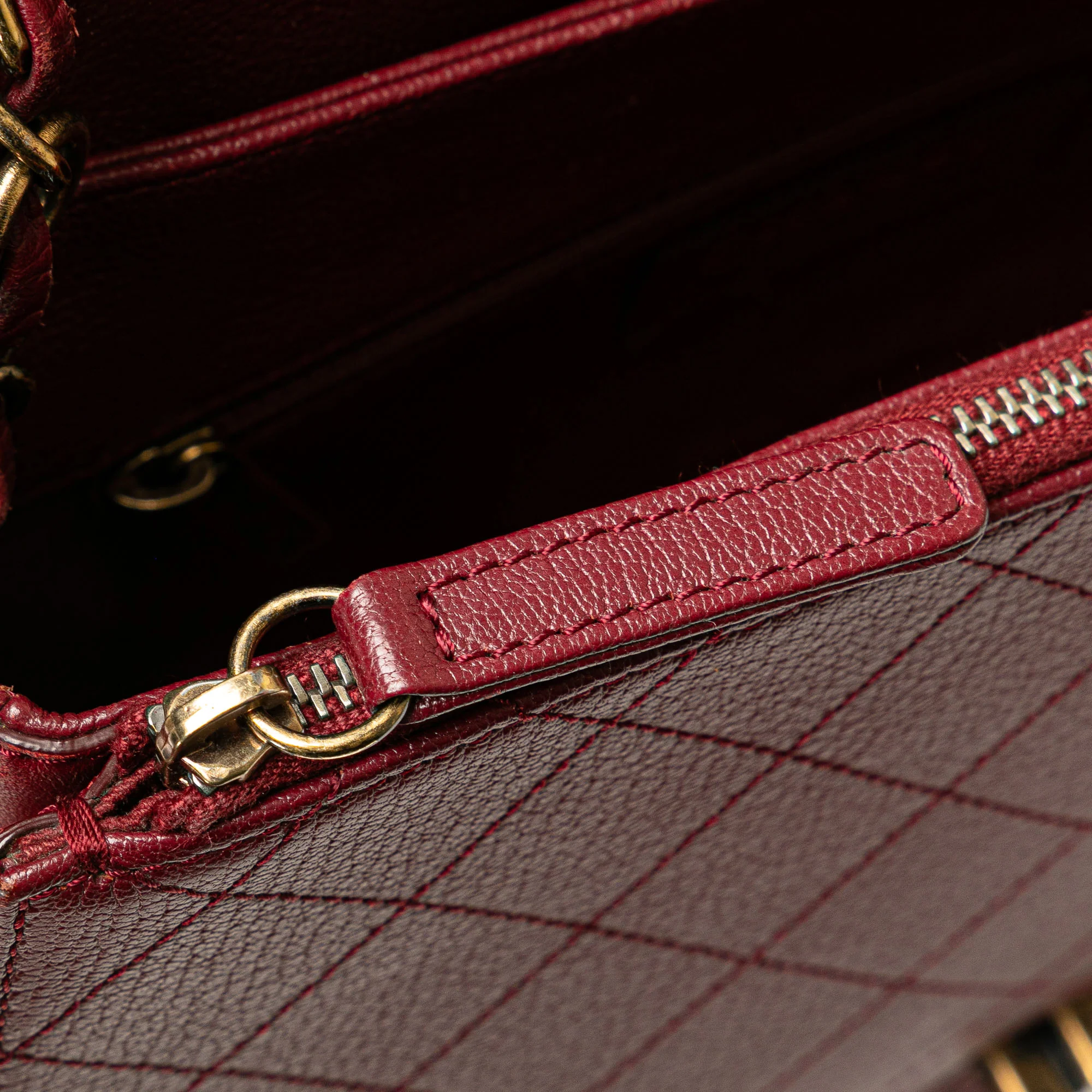 Chanel | Pre-Owned Medium Calfskin Coco Curve Flap | Red/Dark Red - Image 12