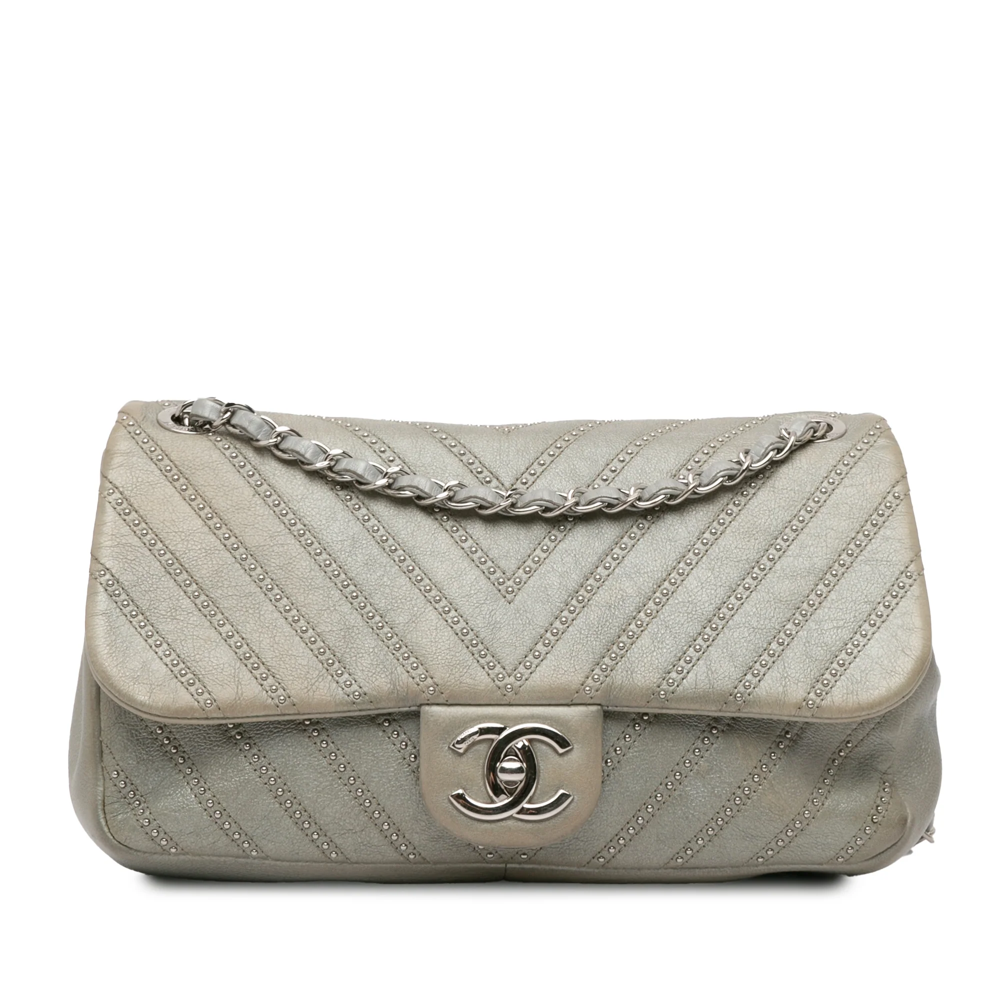 Chanel | Pre-Owned Medium Chevron Calfskin Stud Wars Flap | Silver