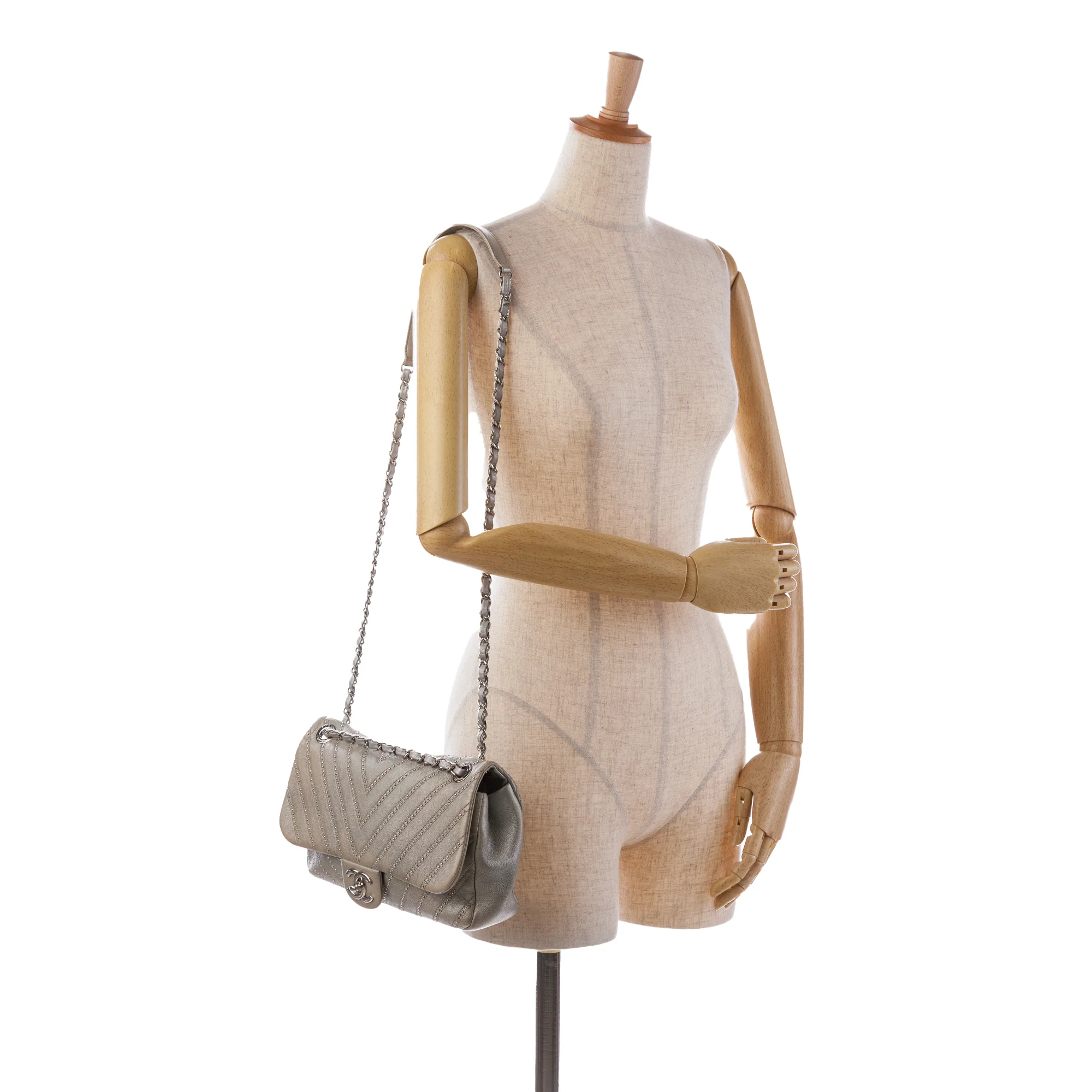 Chanel | Pre-Owned Medium Chevron Calfskin Stud Wars Flap | Silver - Image 4
