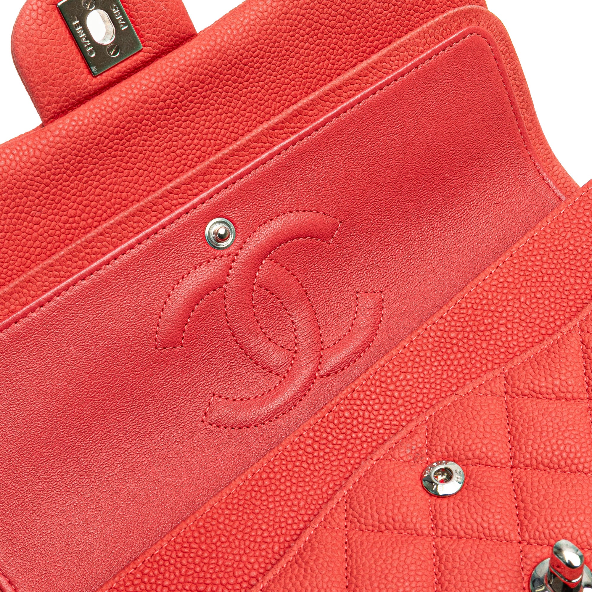 Chanel | Pre-Owned Medium Classic Caviar Double Flap | Pink/Strawberry - Image 14