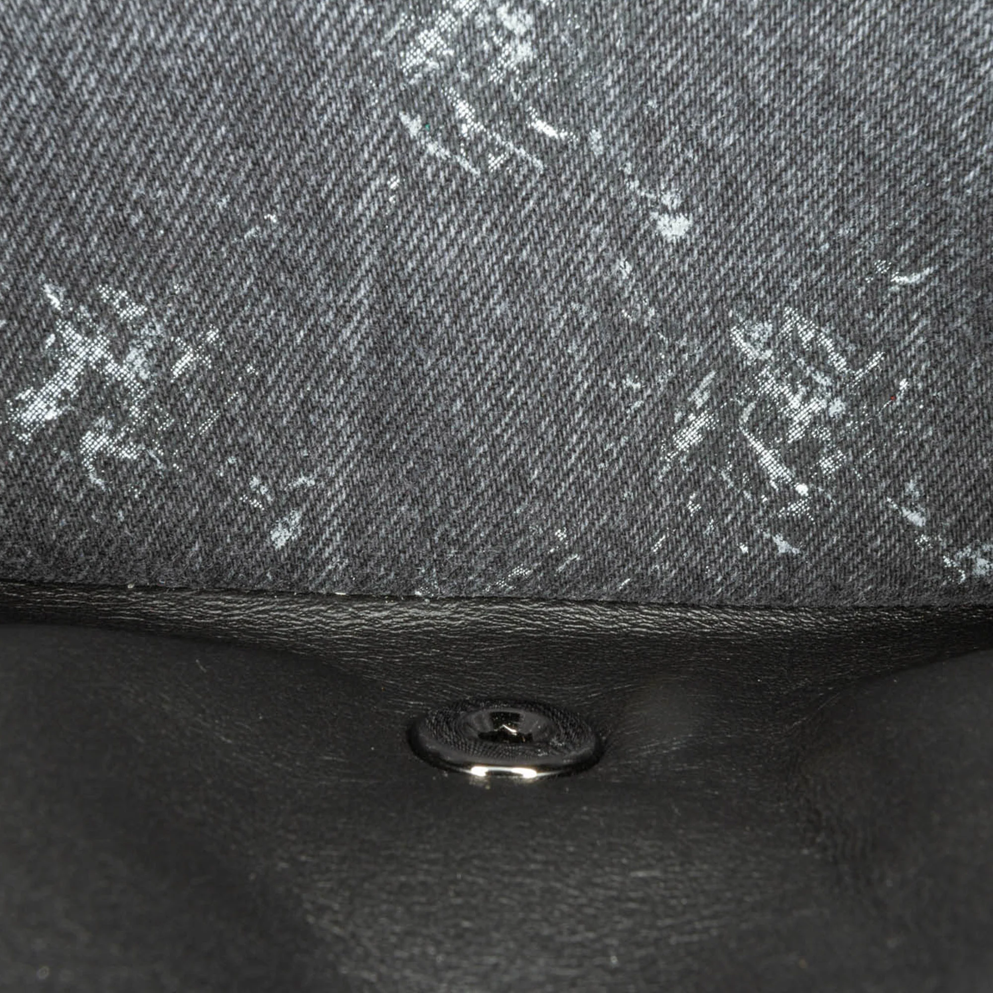 Chanel | Pre-Owned Medium Denim Double Flap | Black - Image 8