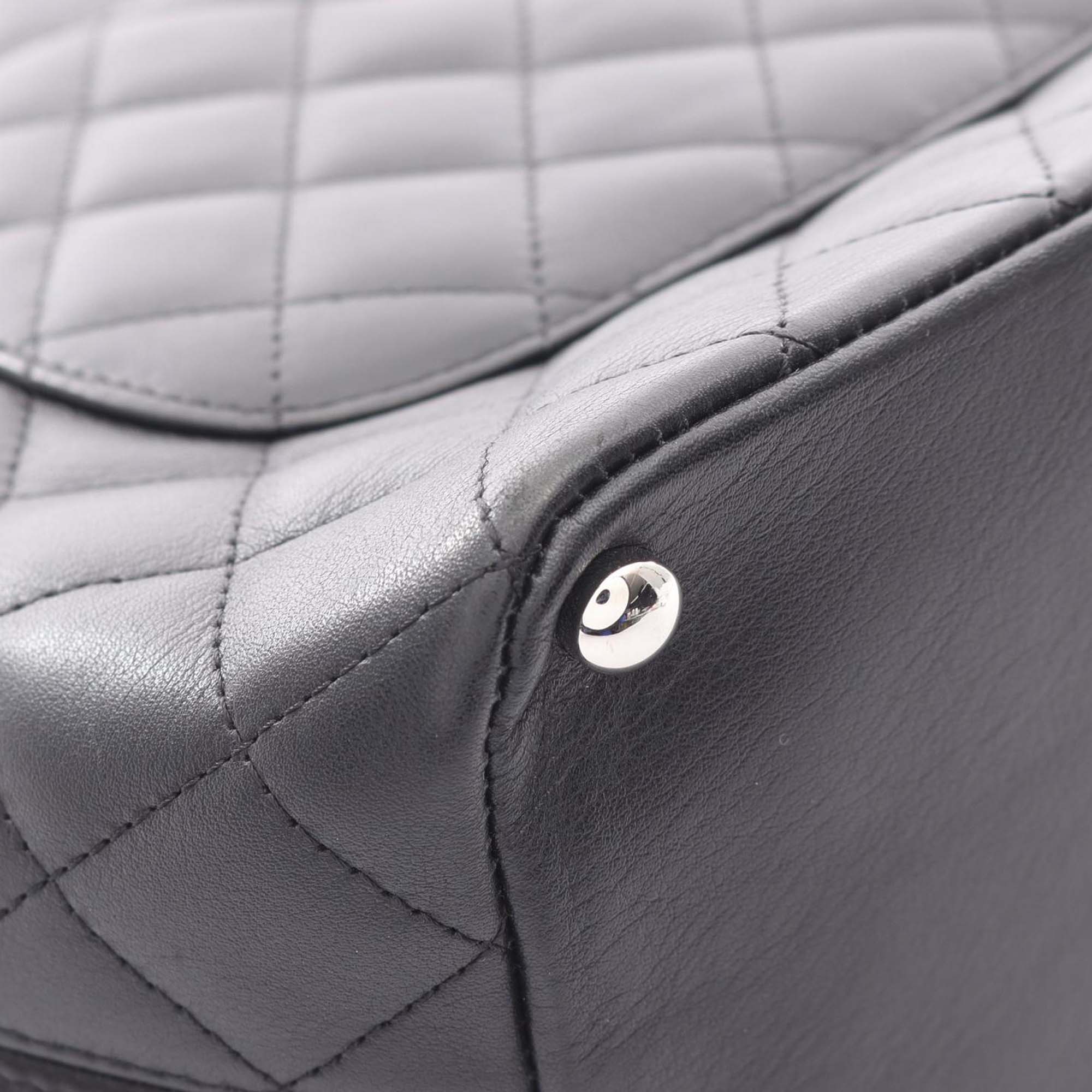 Chanel | Pre-Owned Medium Lambskin Cambon Ligne Tote | Black - Image 13