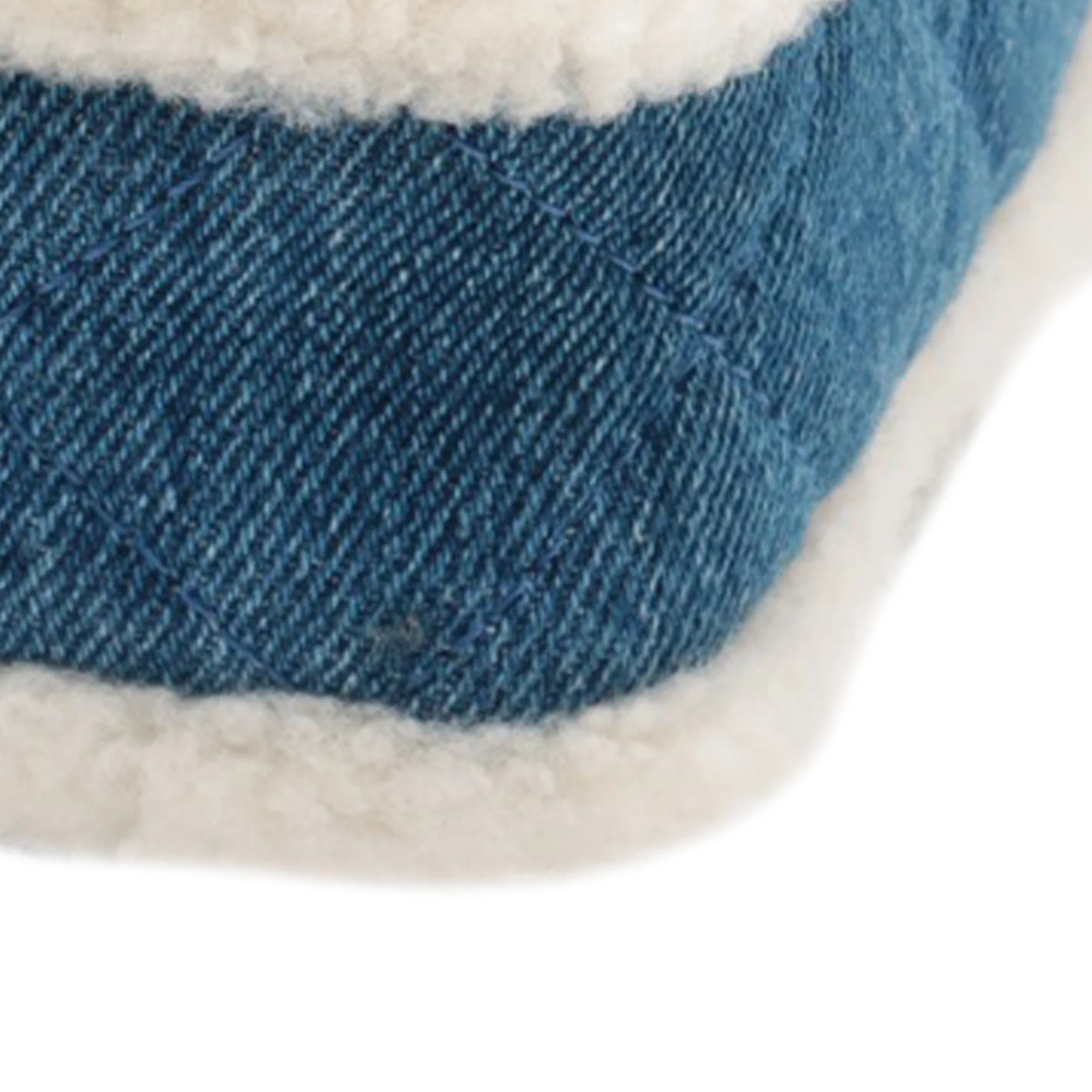 Chanel | Pre-Owned Medium Shearling Denim Egypt Hieroglyph Single Flap | Blue/DenimWhite/Ivory - Image 3