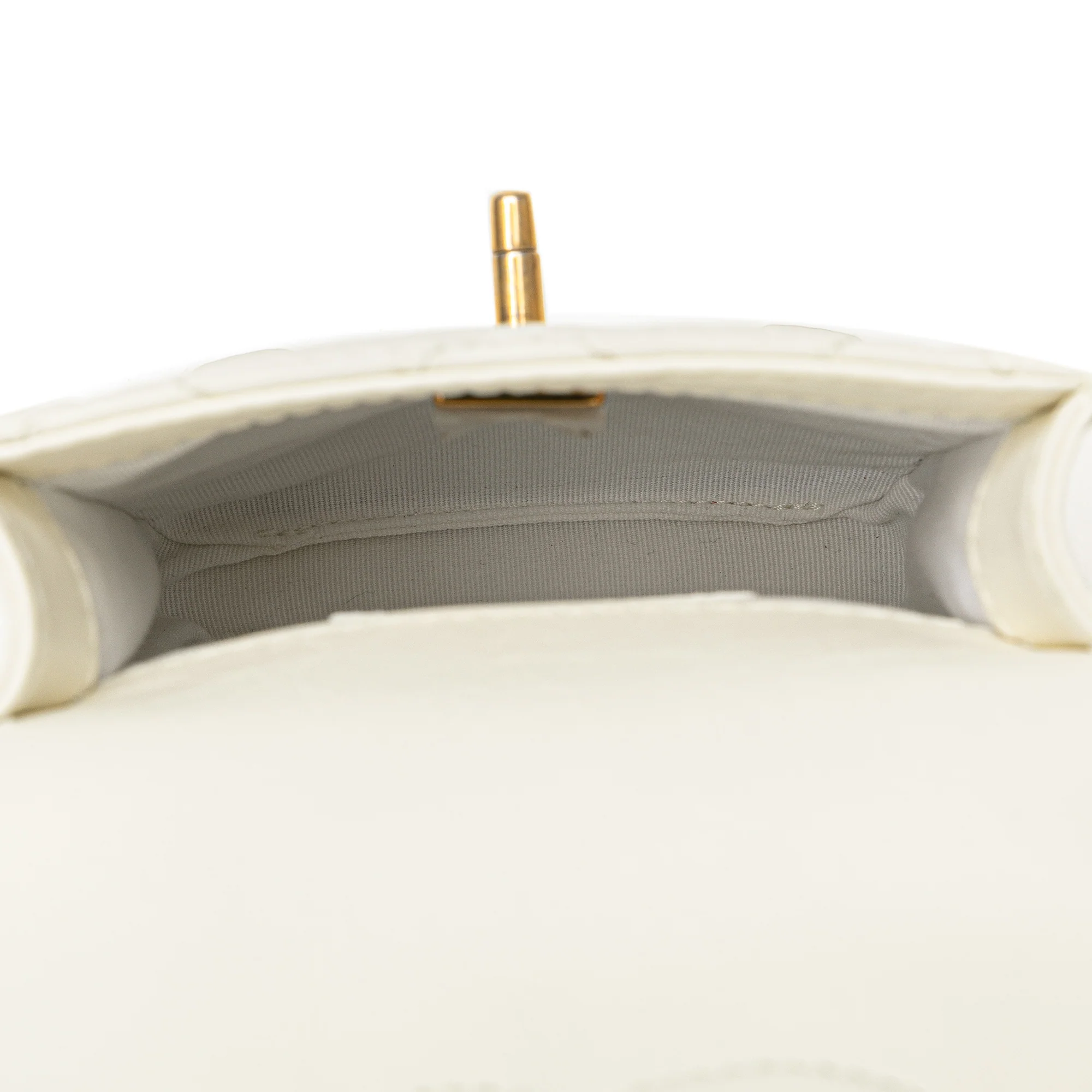 Chanel | Pre-Owned Mini Aged Calfskin City School Flap - II | White/Ivory - Image 5