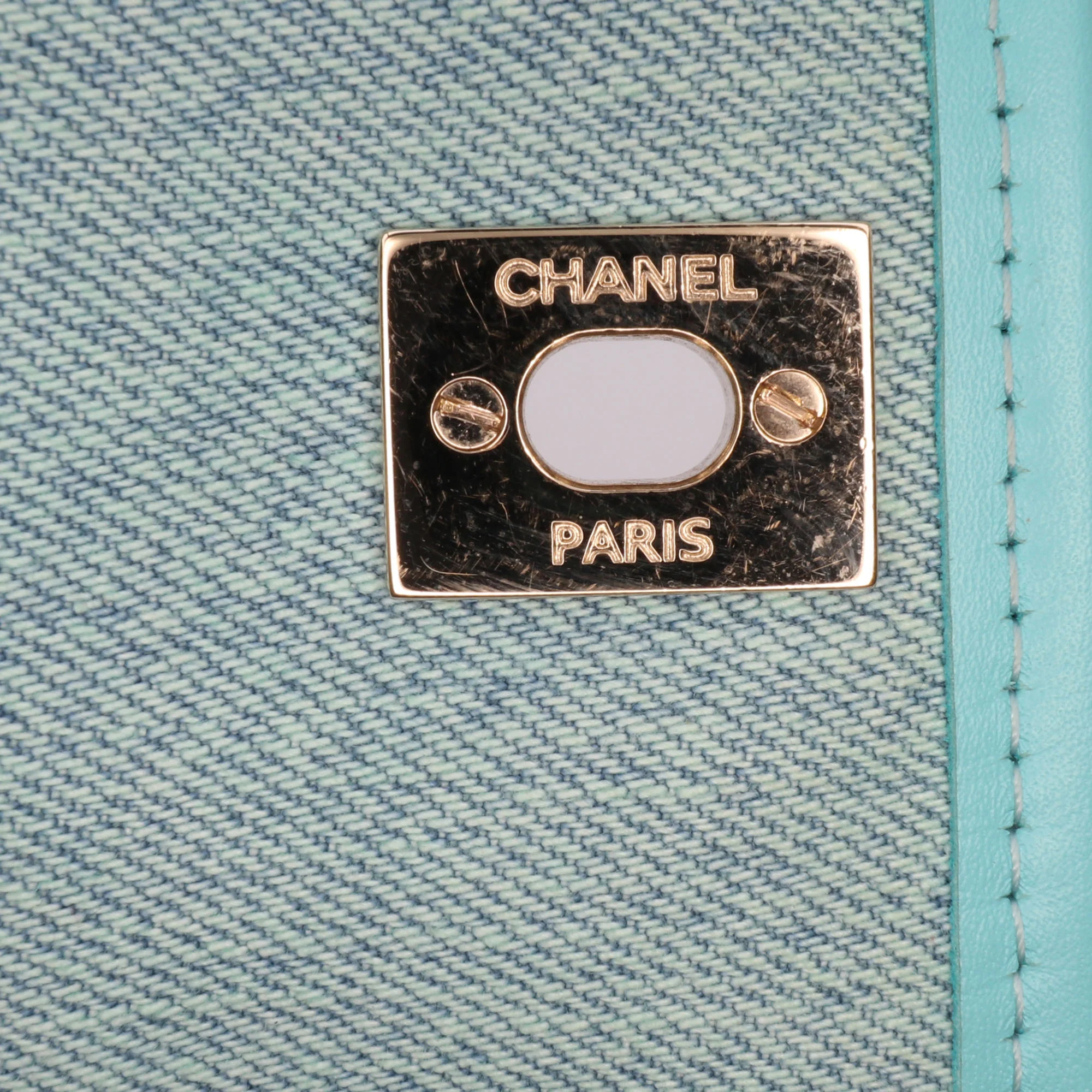 Chanel | Pre-Owned Mini CC Quilted Denim Messenger Flap | Blue - Image 10
