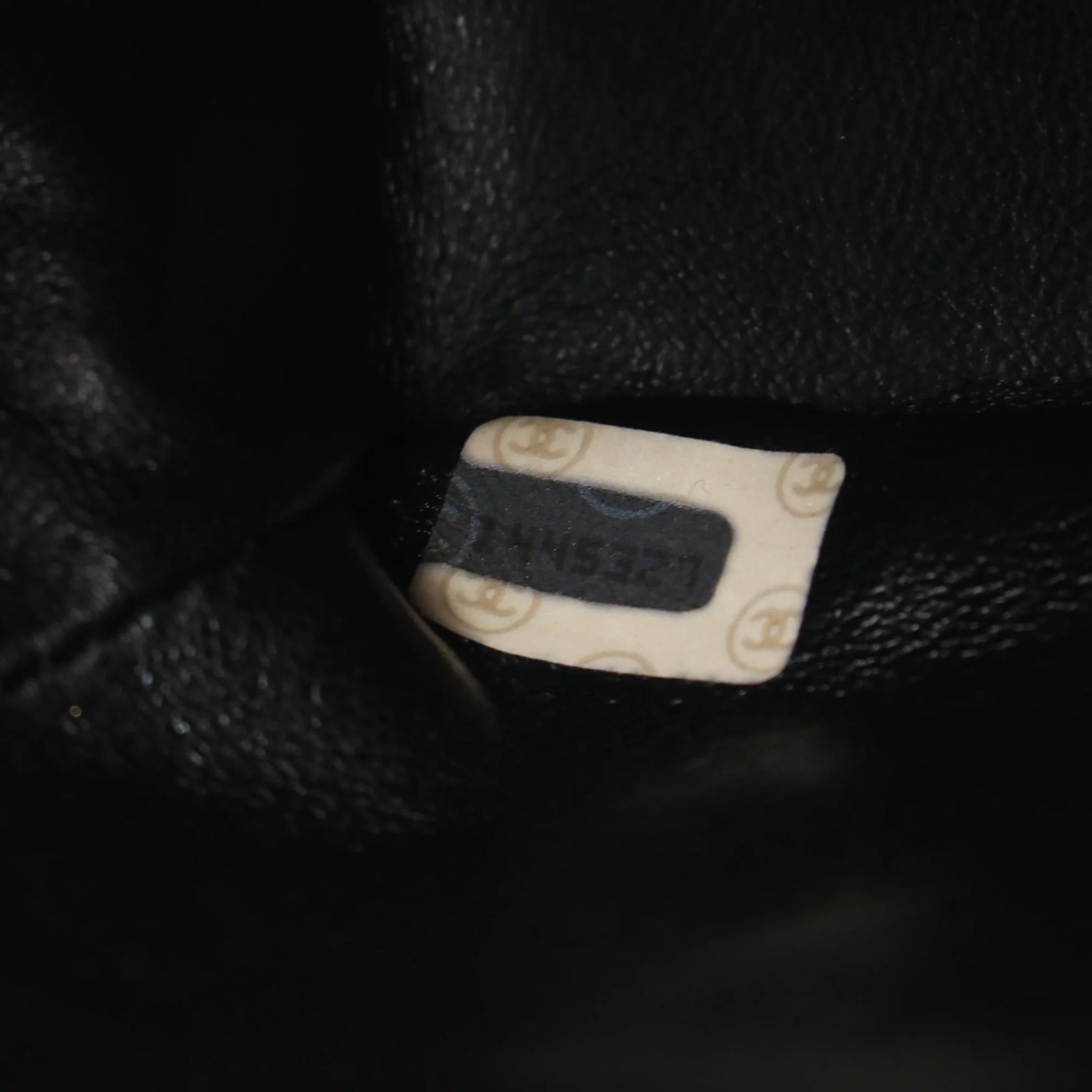 Chanel | Pre-Owned Mini Classic Quilted Lambskin Square Single Flap | Black - Image 10