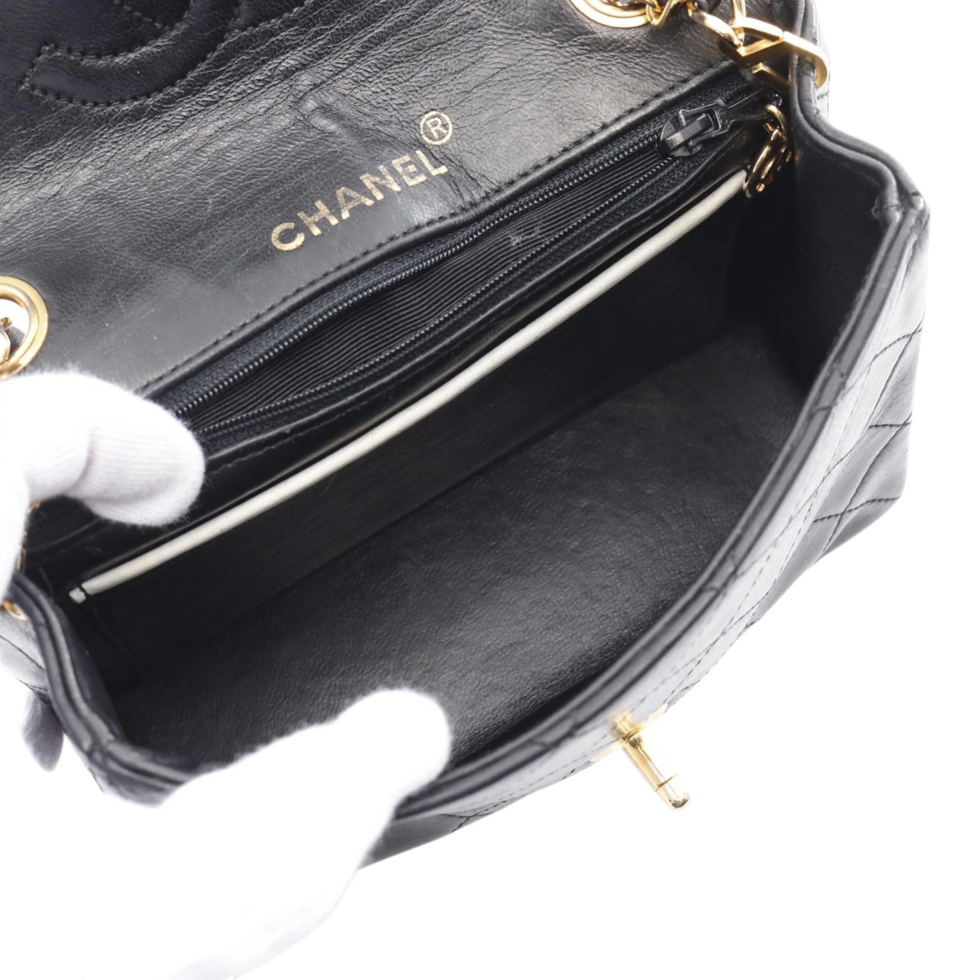 Chanel | Pre-Owned Mini Classic Quilted Lambskin Square Single Flap | Black - Image 8