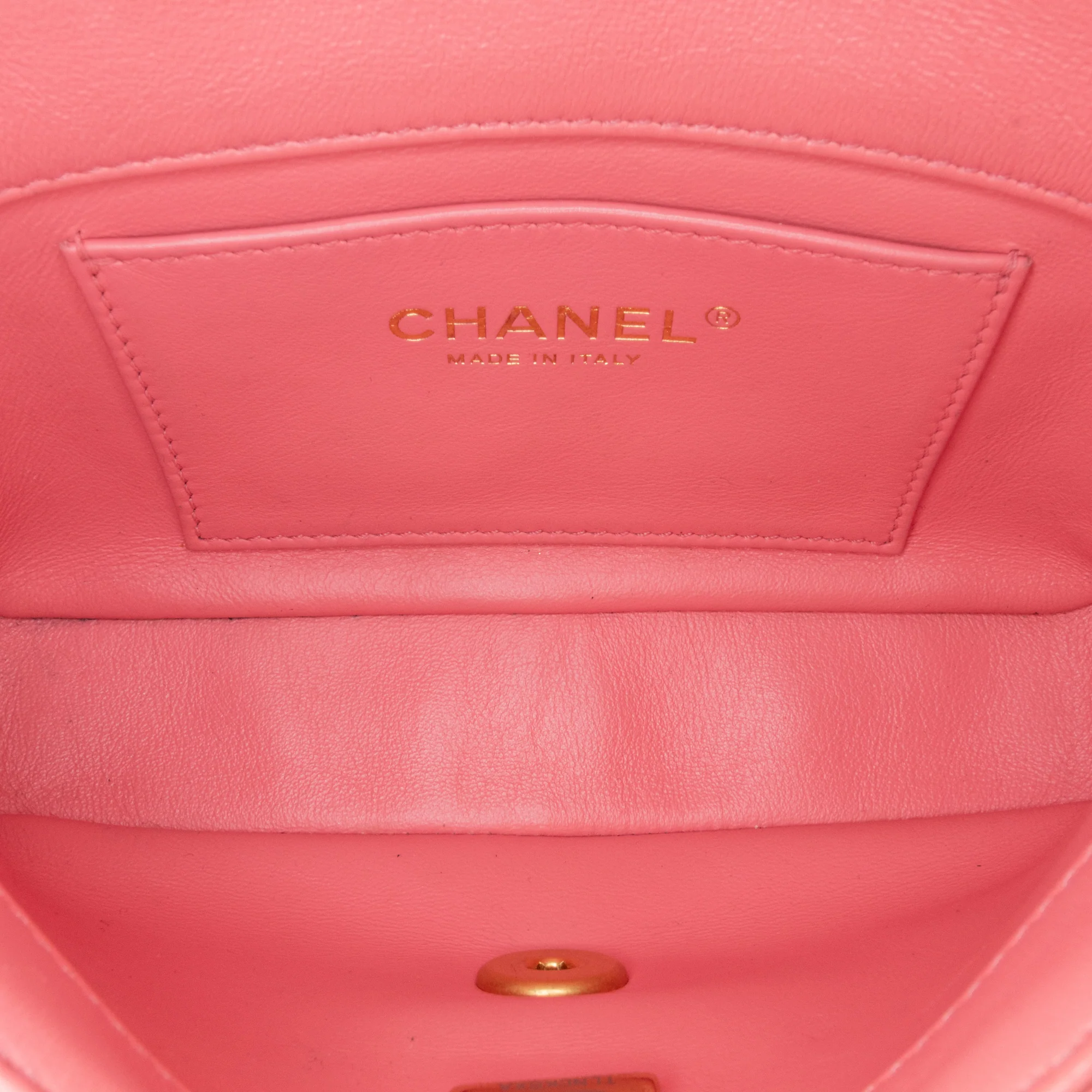 Chanel | Pre-Owned Mini Lambskin Pending CC Flap | Pink - Image 5