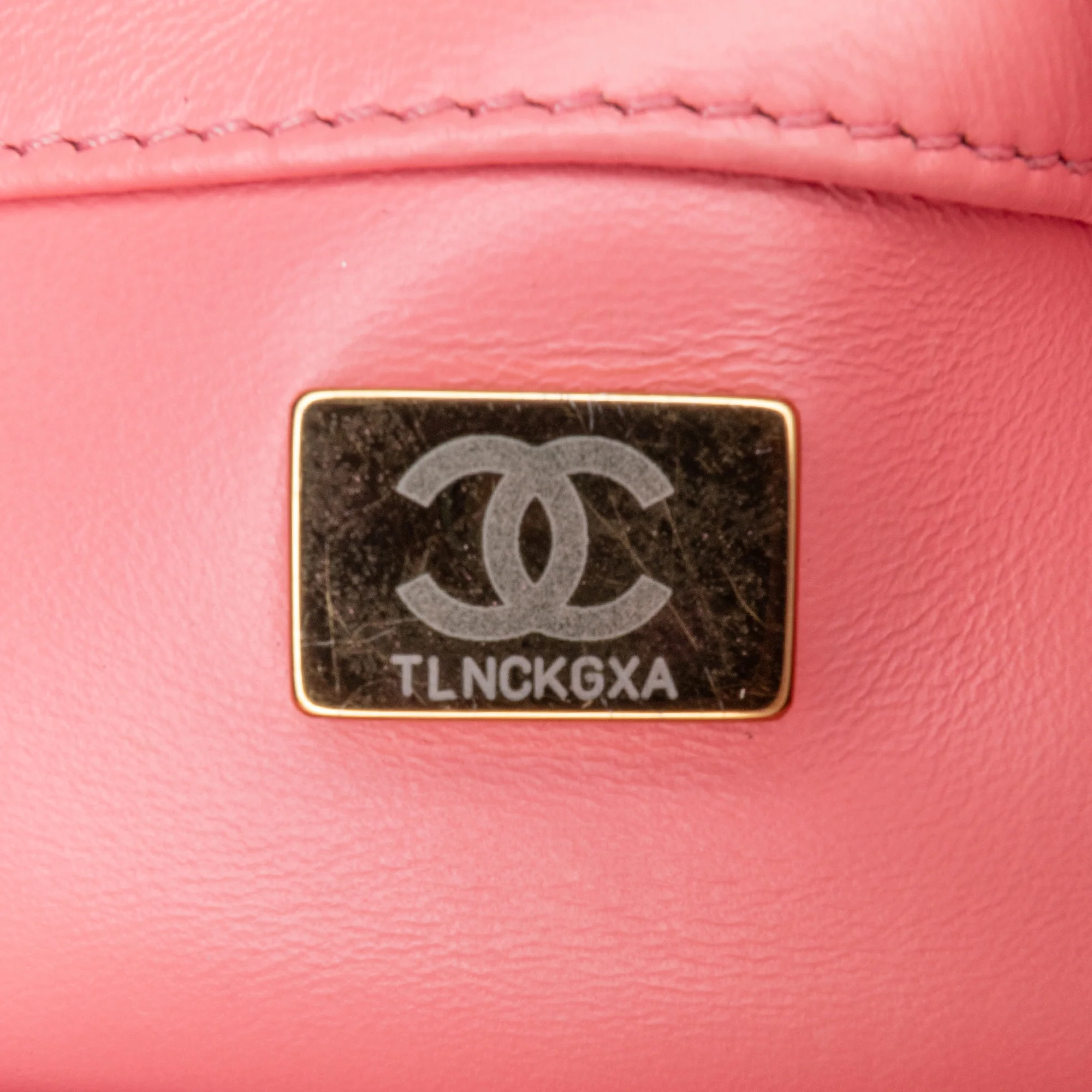 Chanel | Pre-Owned Mini Lambskin Pending CC Flap | Pink - Image 7